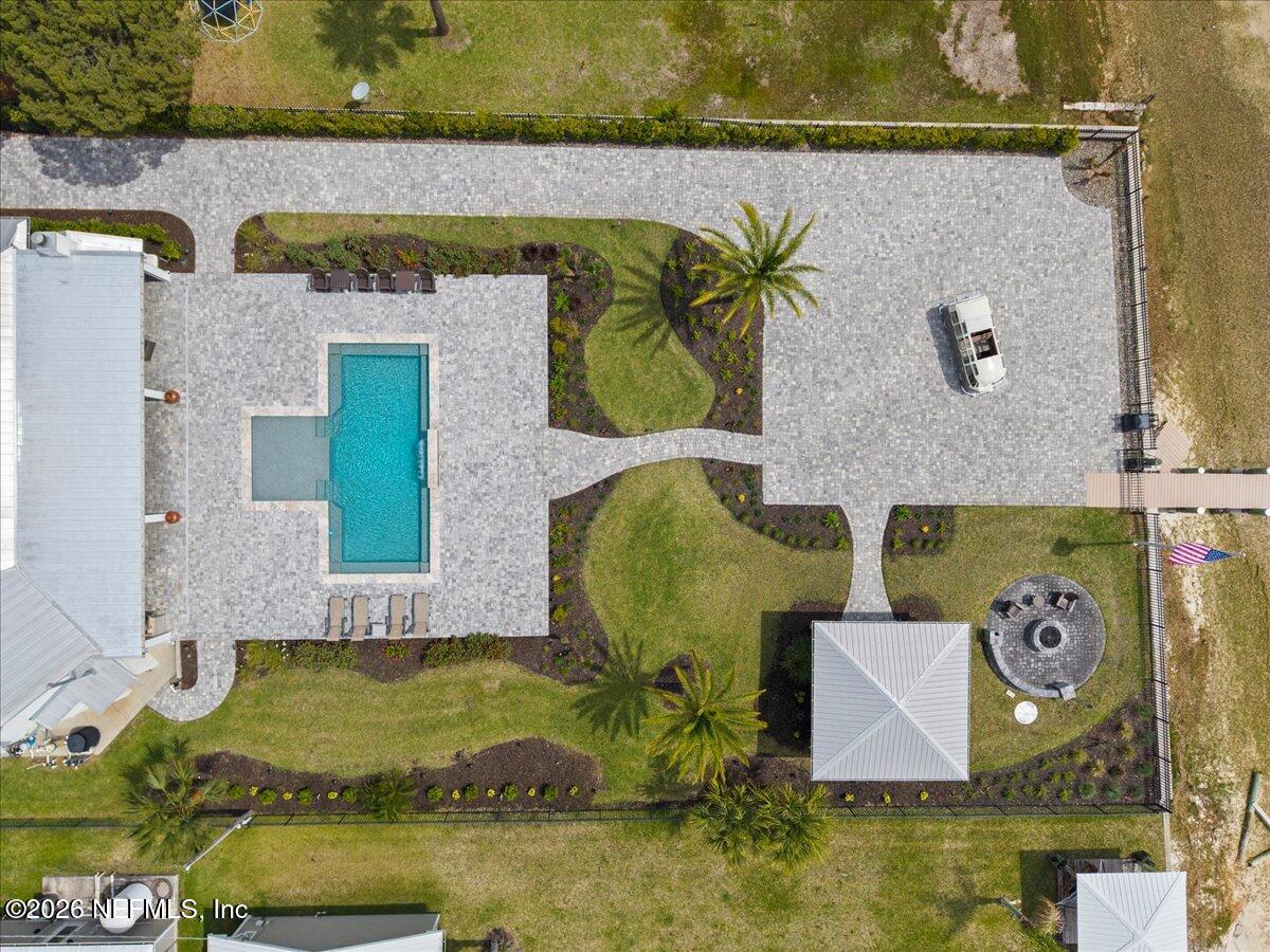 9136 HECKSCHER Drive