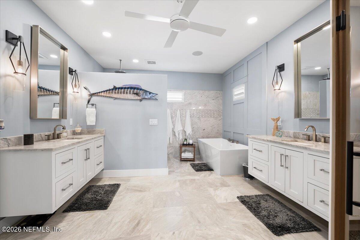 9136 HECKSCHER Drive