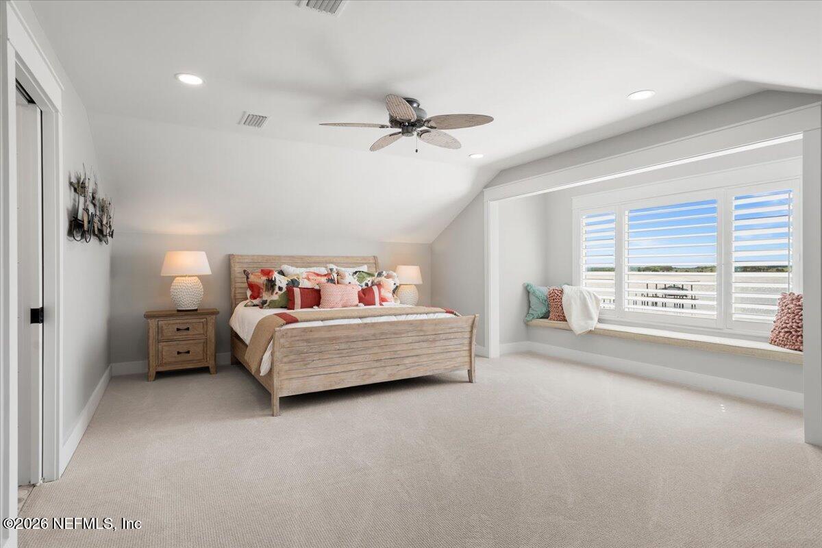 9136 HECKSCHER Drive