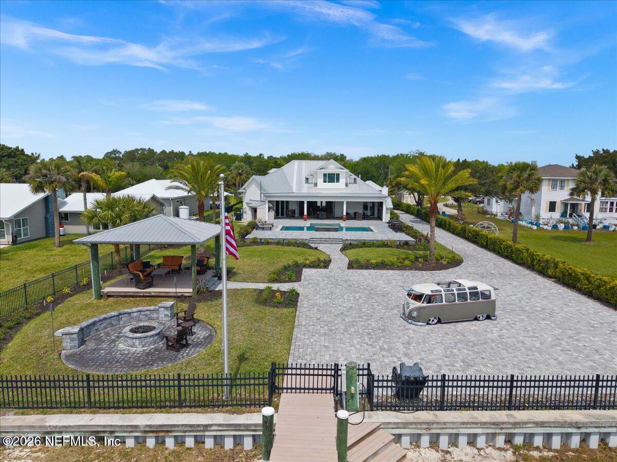 9136 HECKSCHER Drive