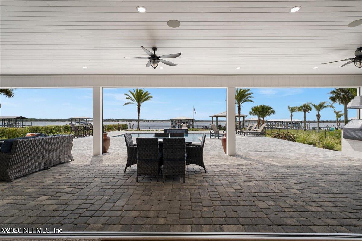 9136 HECKSCHER Drive