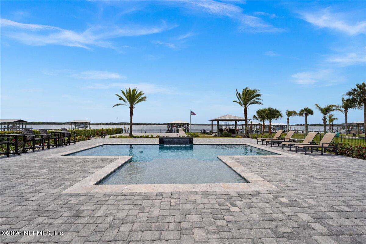 9136 HECKSCHER Drive