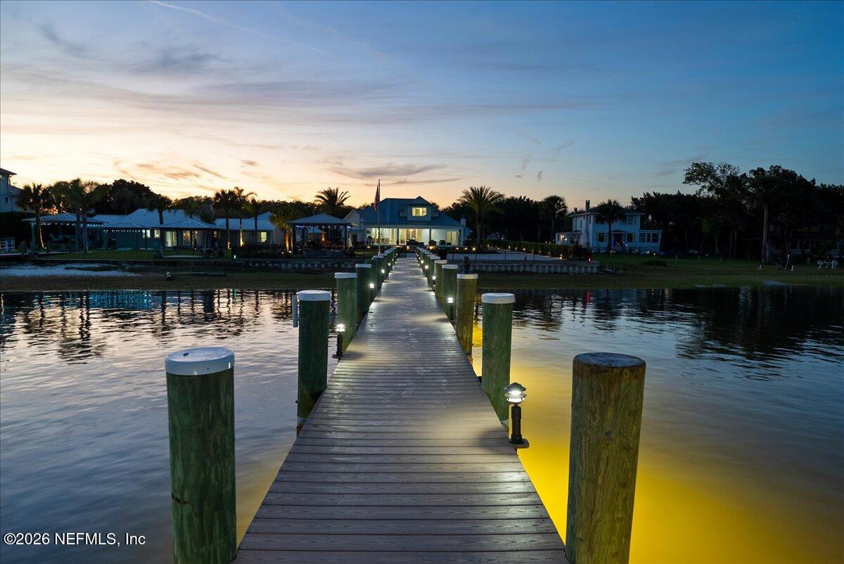 9136 HECKSCHER Drive