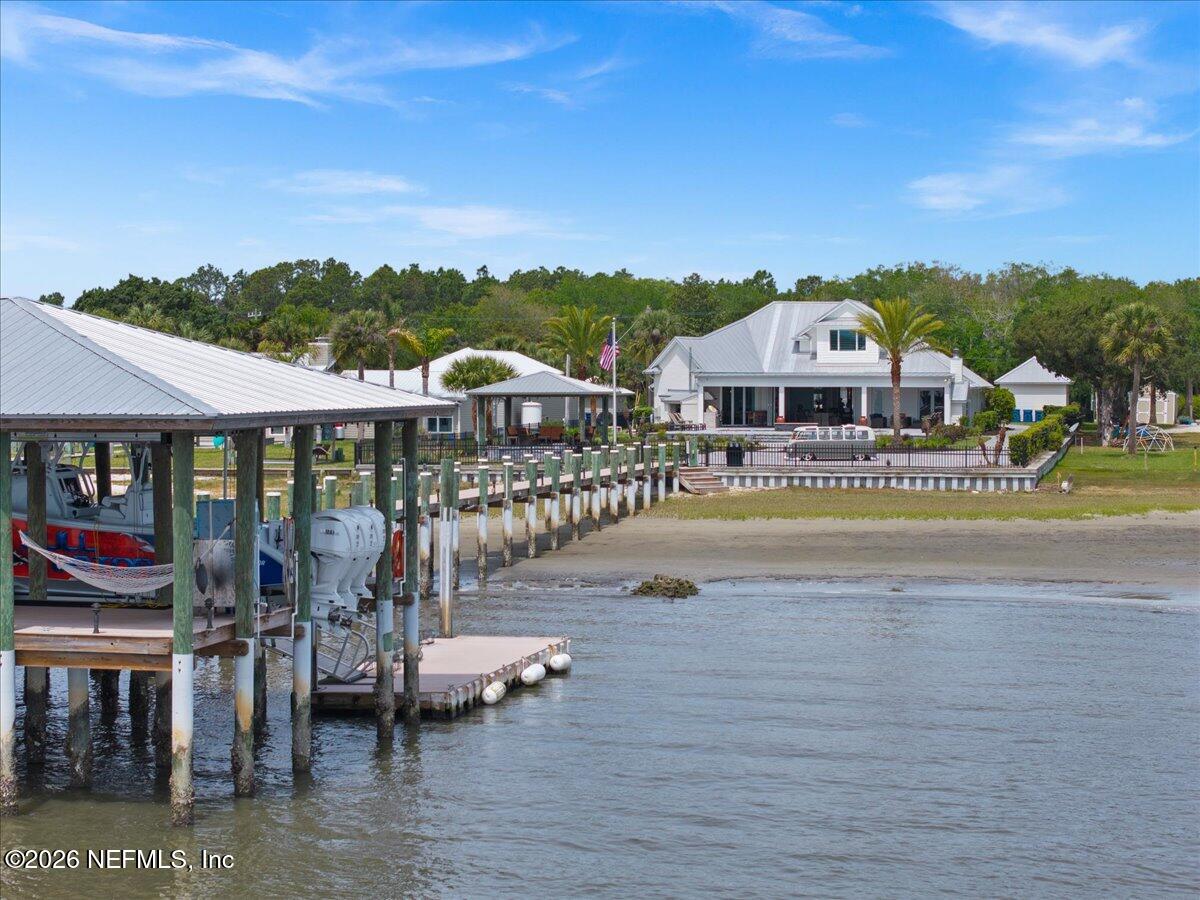 9136 HECKSCHER Drive