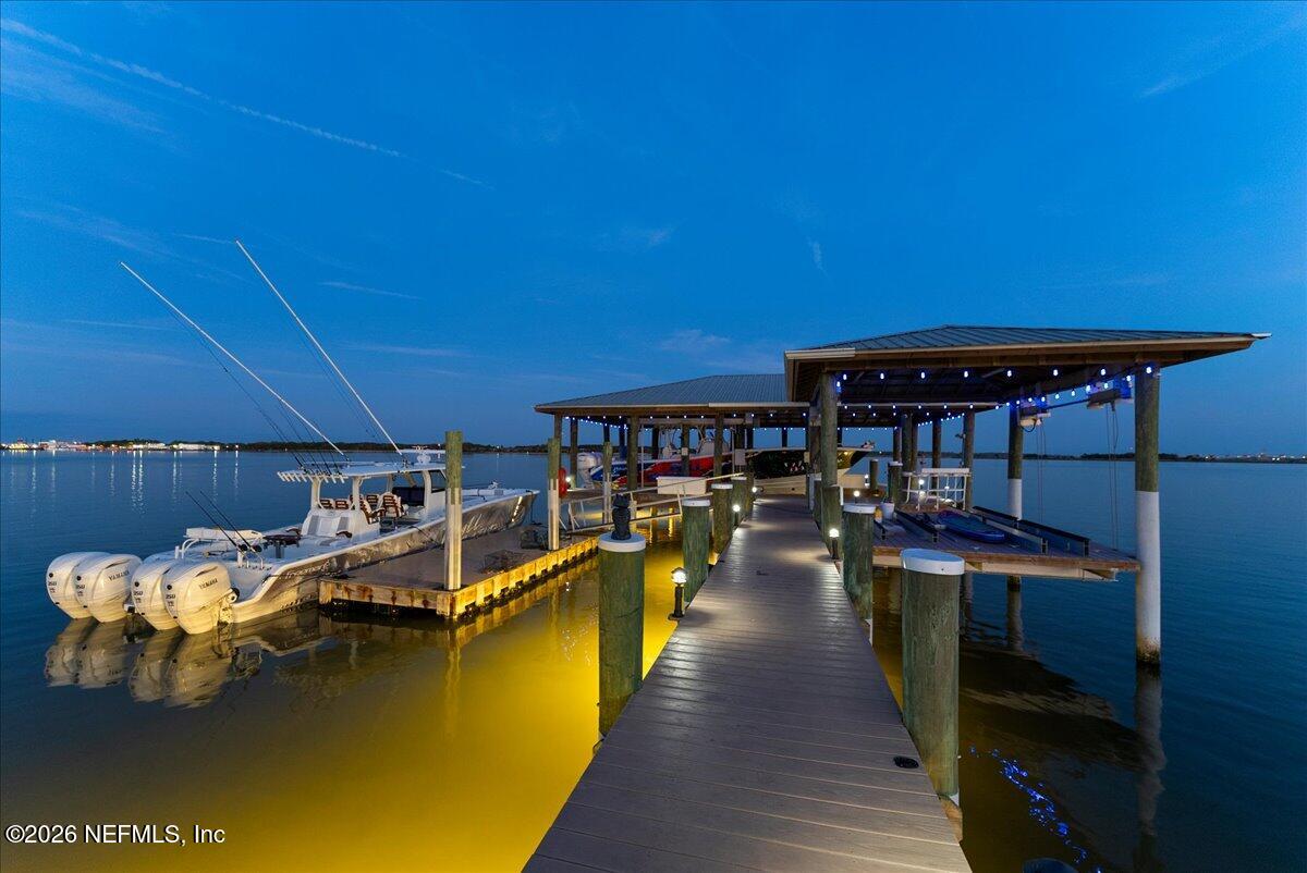 9136 HECKSCHER Drive