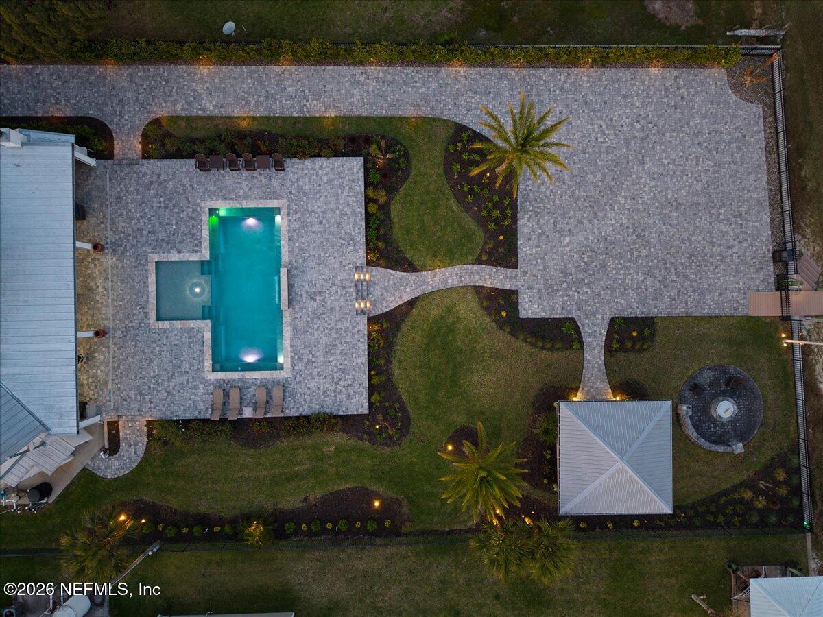 9136 HECKSCHER Drive