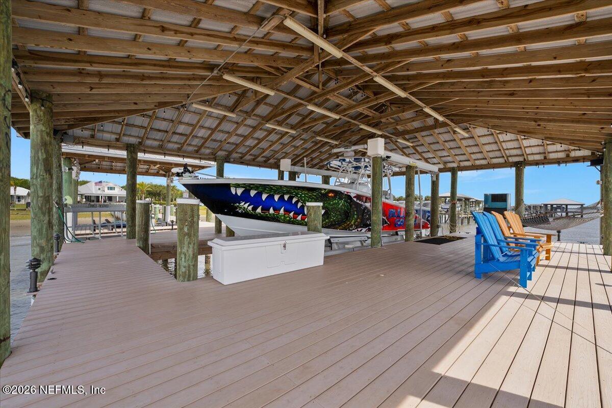 9136 HECKSCHER Drive