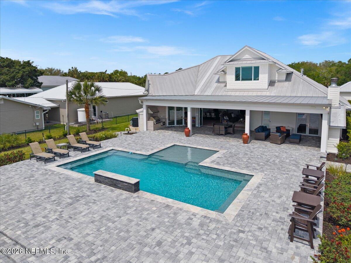 9136 HECKSCHER Drive