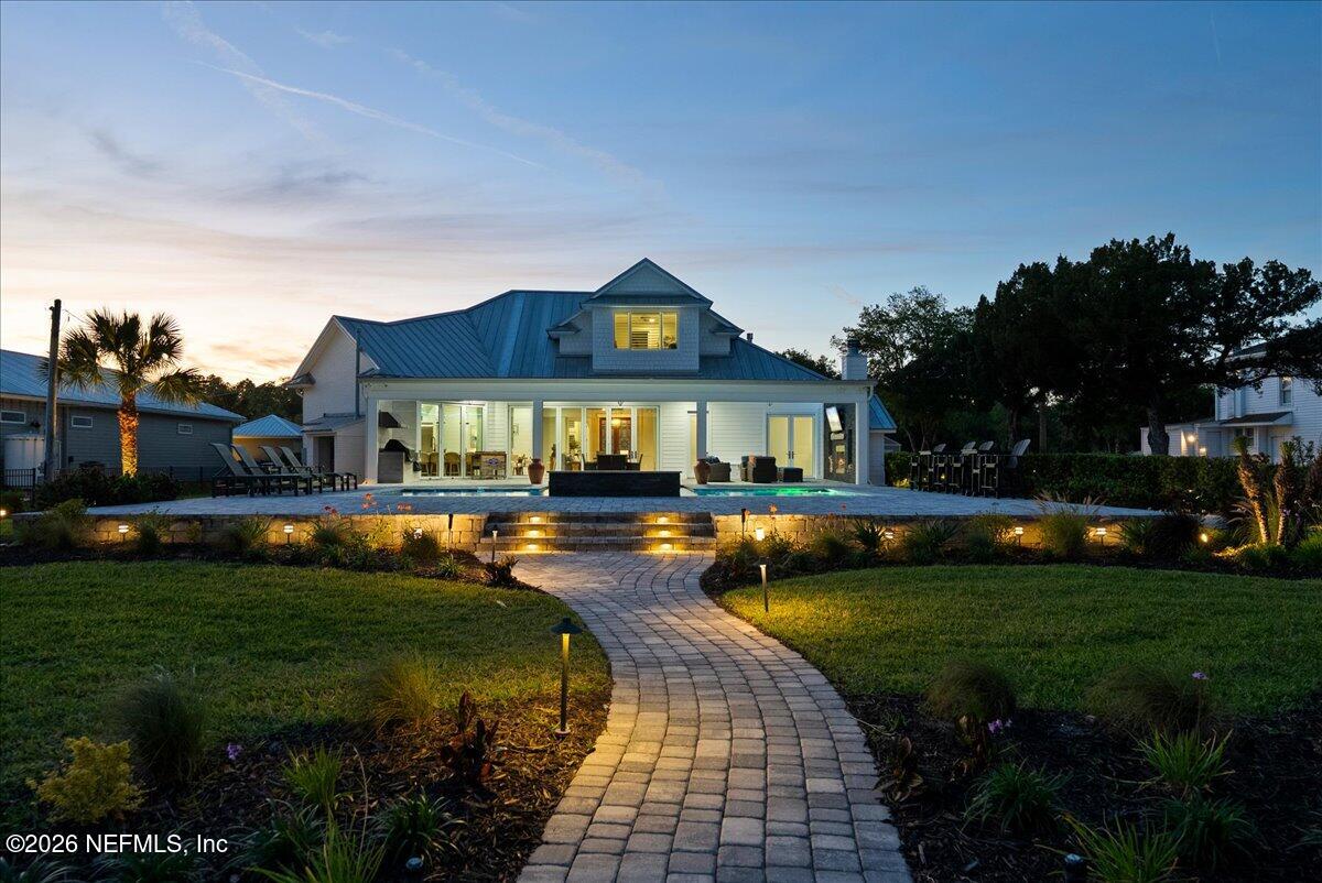 9136 HECKSCHER Drive