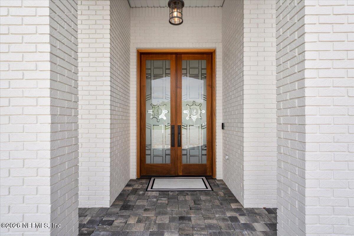 9136 HECKSCHER Drive