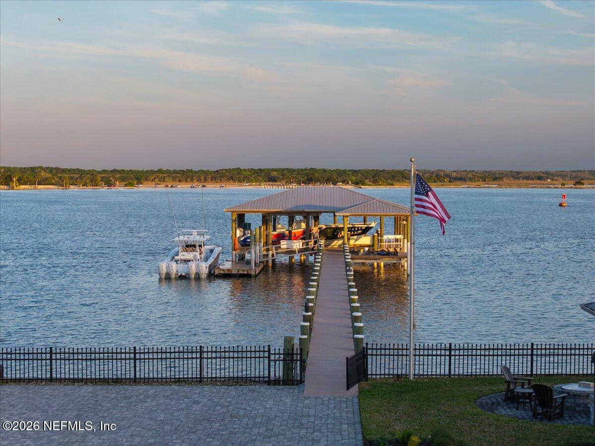 9136 HECKSCHER Drive