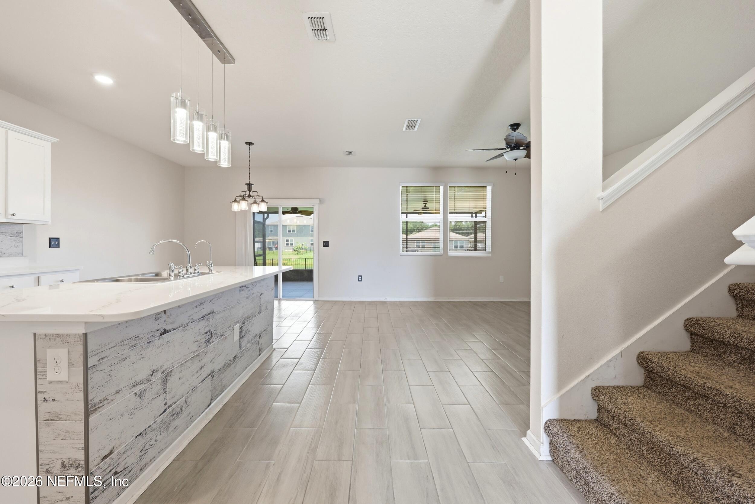 3512 GUPPY Court