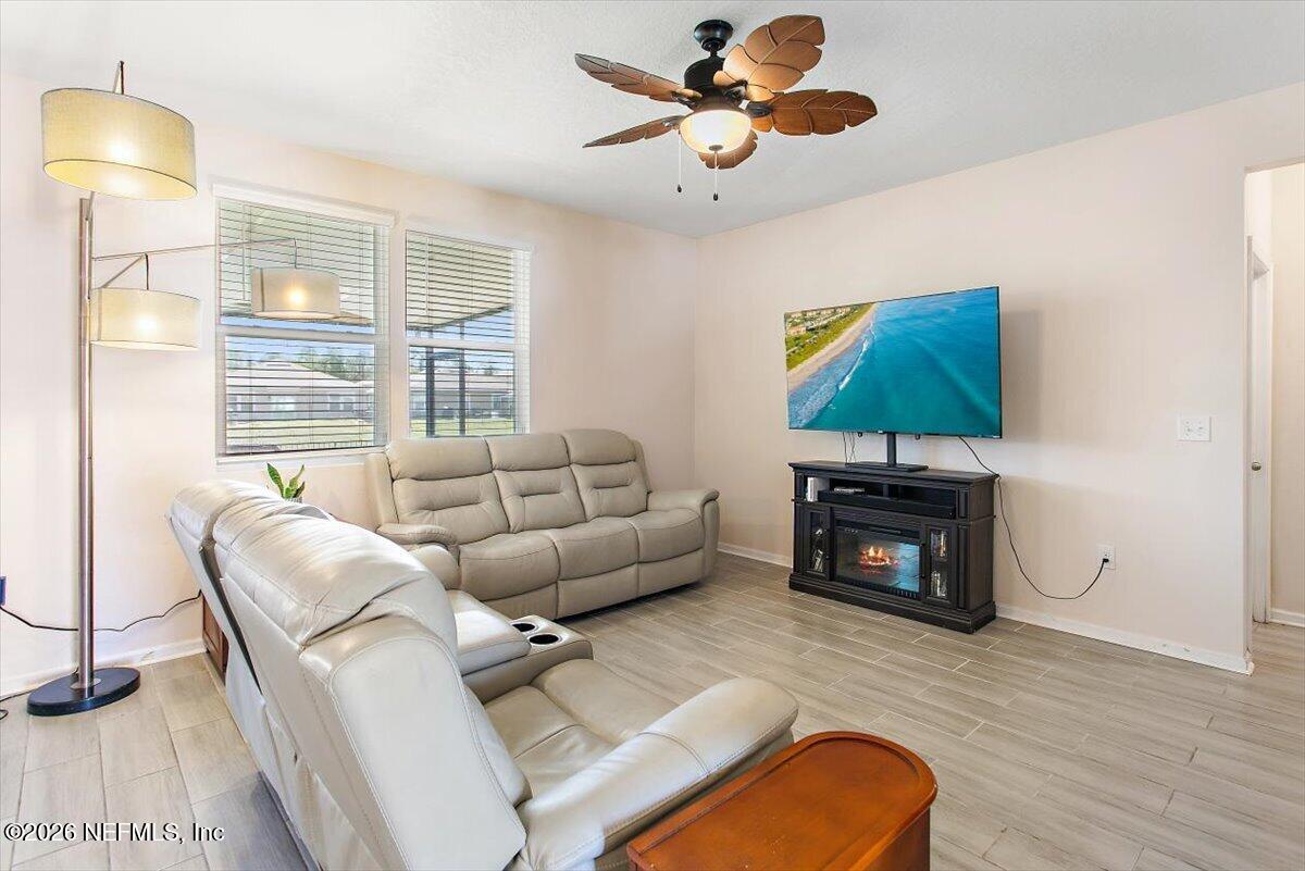 3512 GUPPY Court