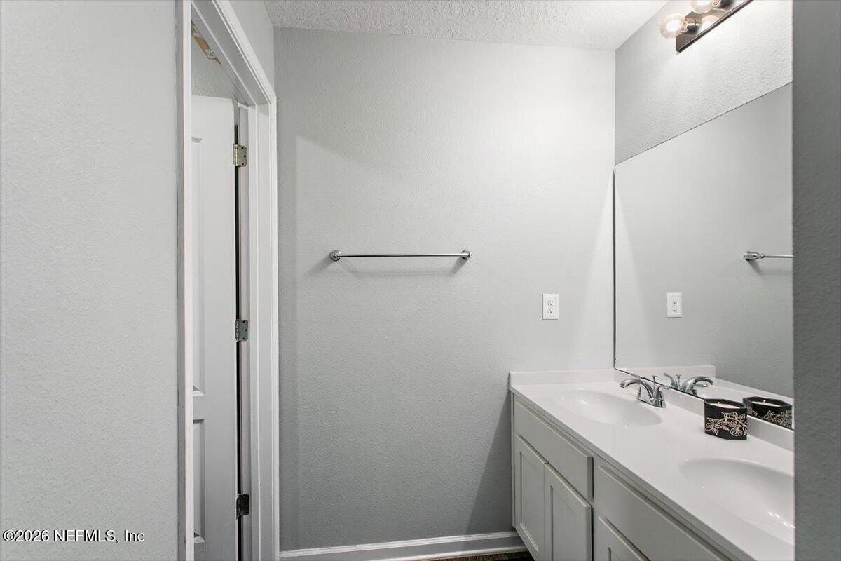 3512 GUPPY Court