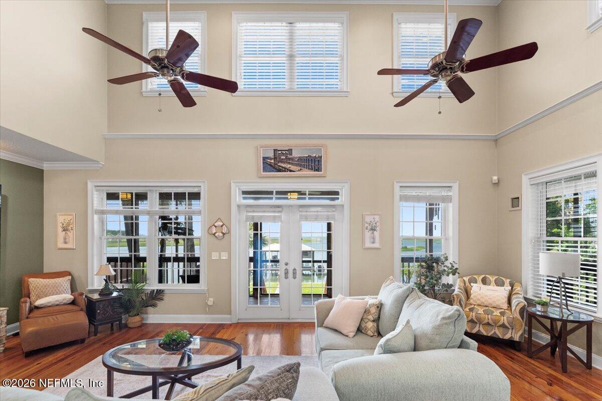 9839 HECKSCHER Drive