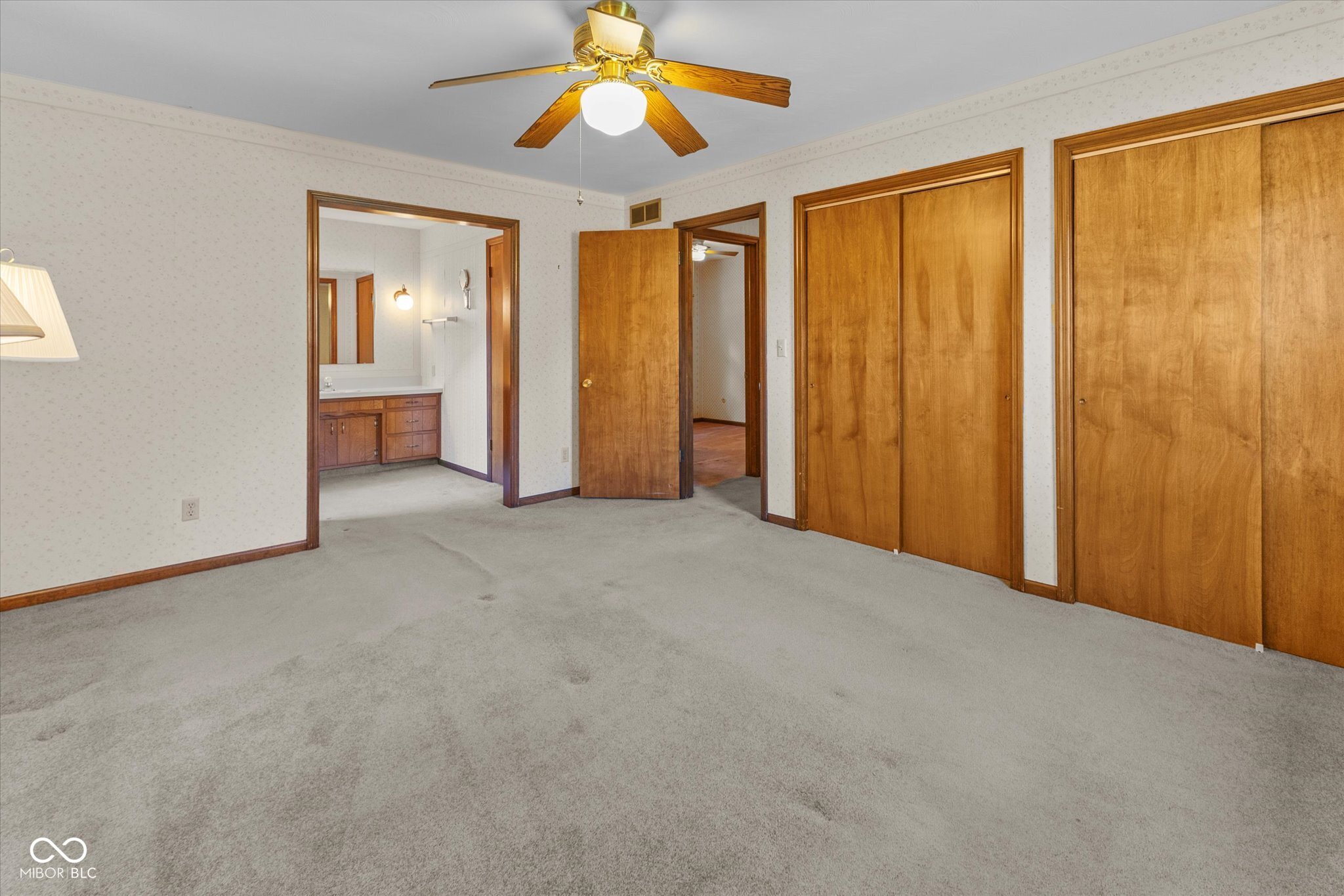 7731 Hillcrest Drive