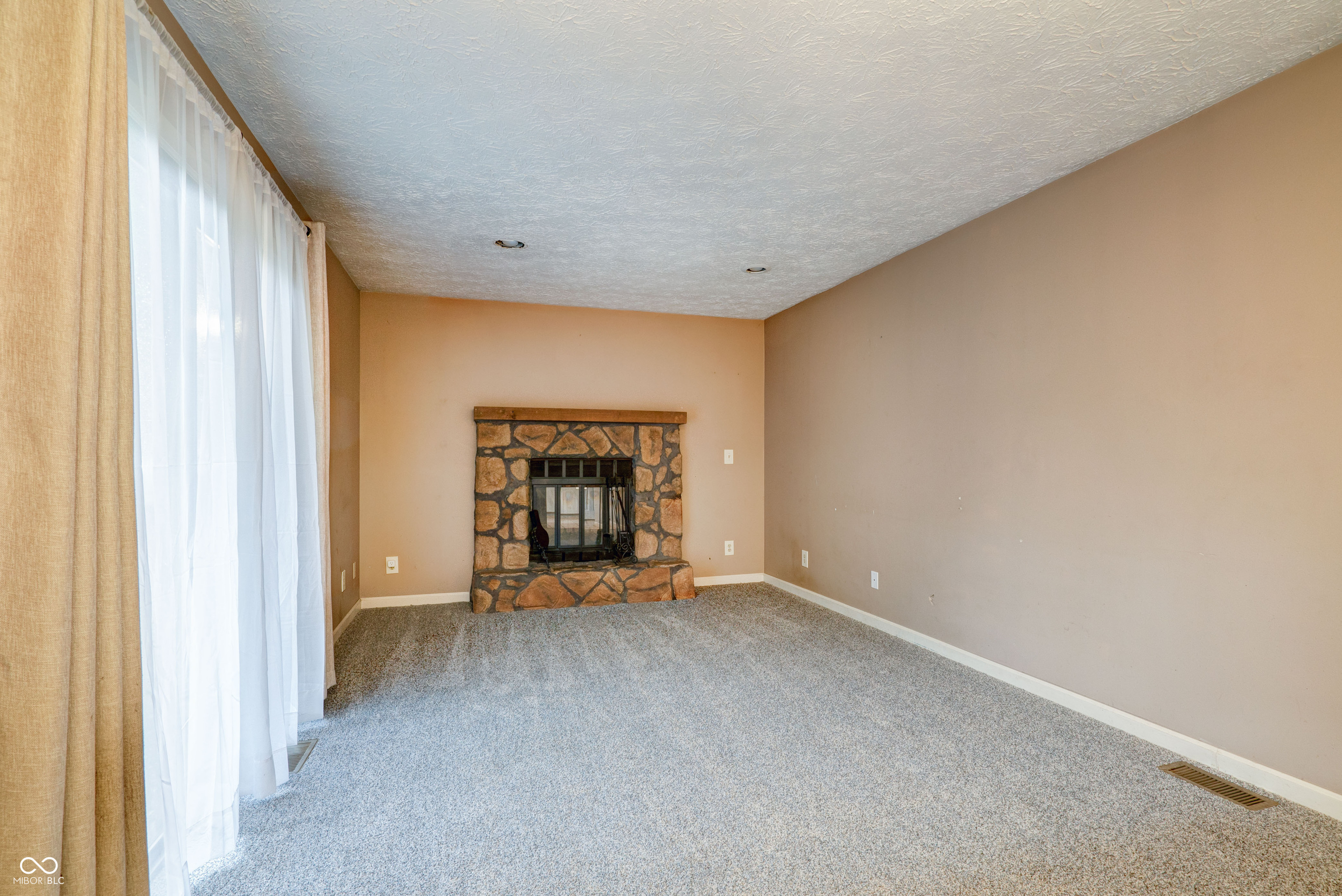 614 Watersonway Circle