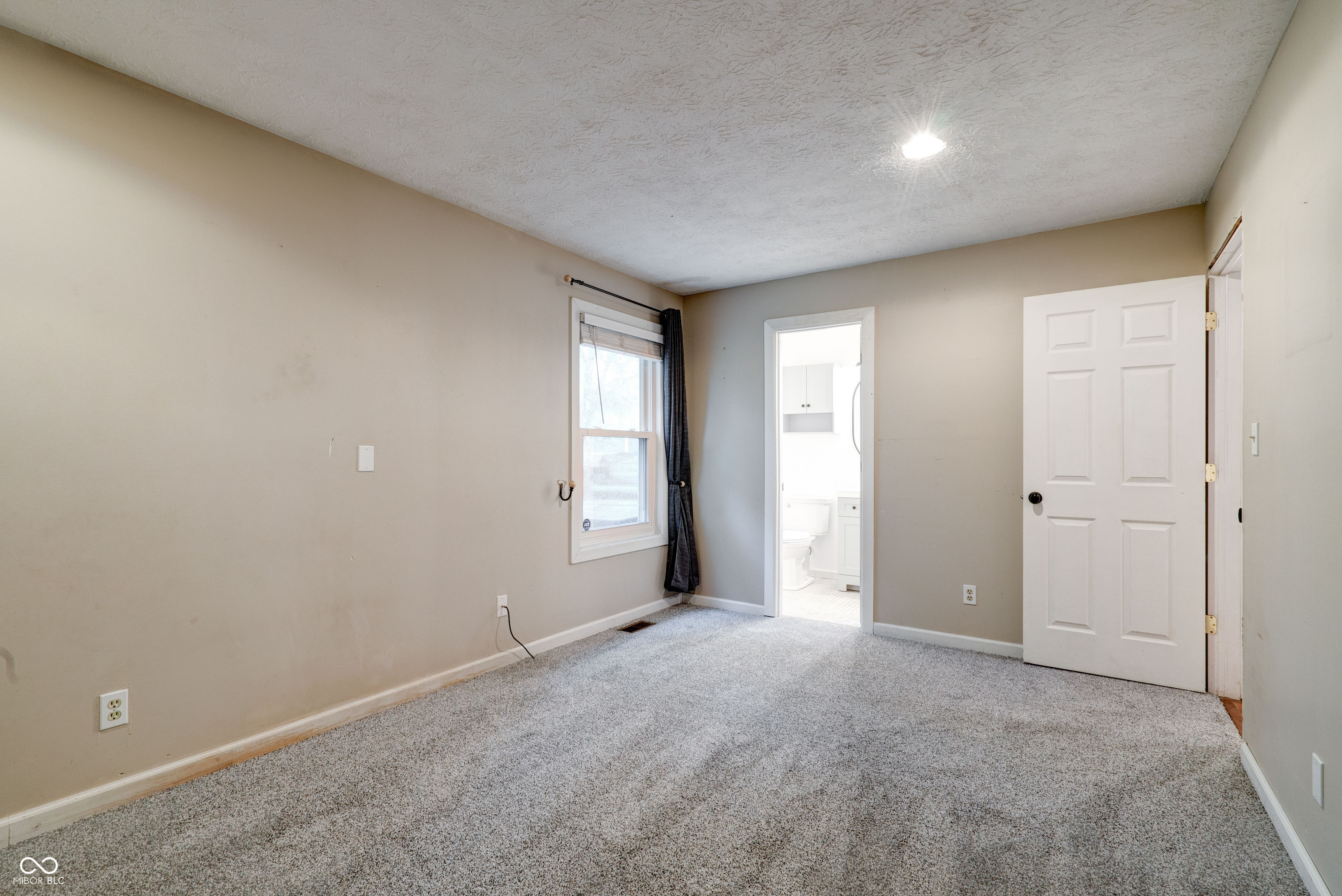 614 Watersonway Circle