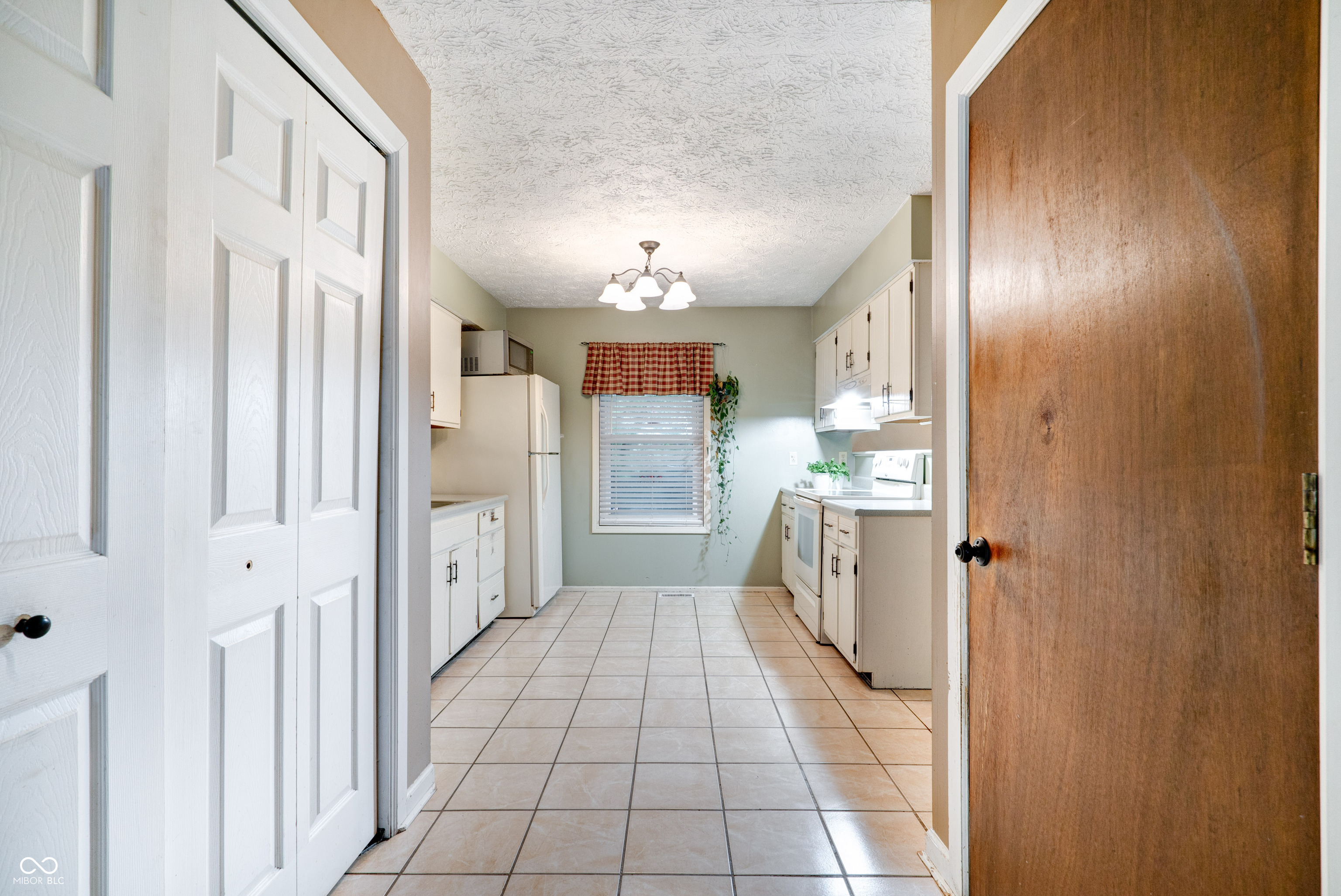 614 Watersonway Circle