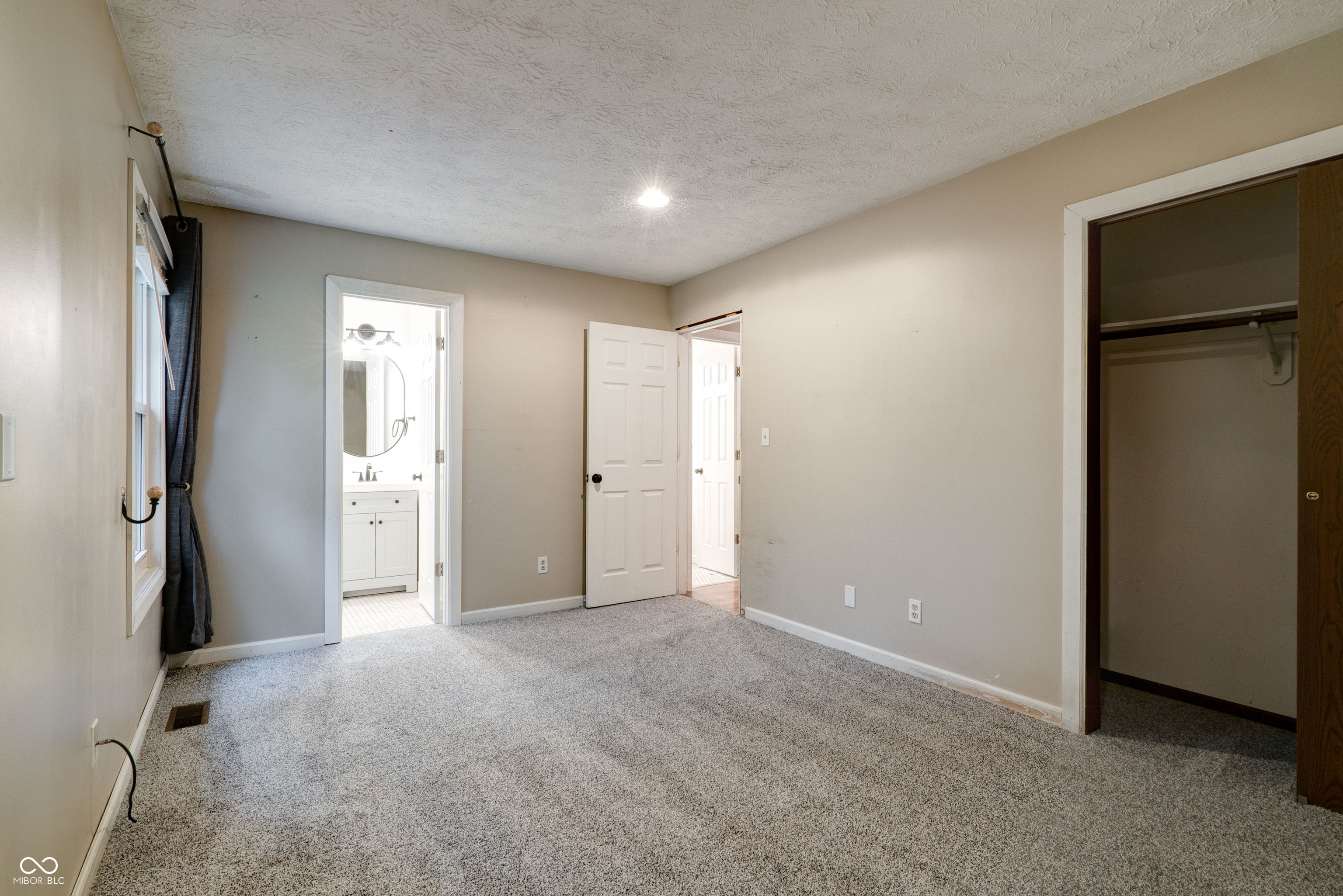 614 Watersonway Circle