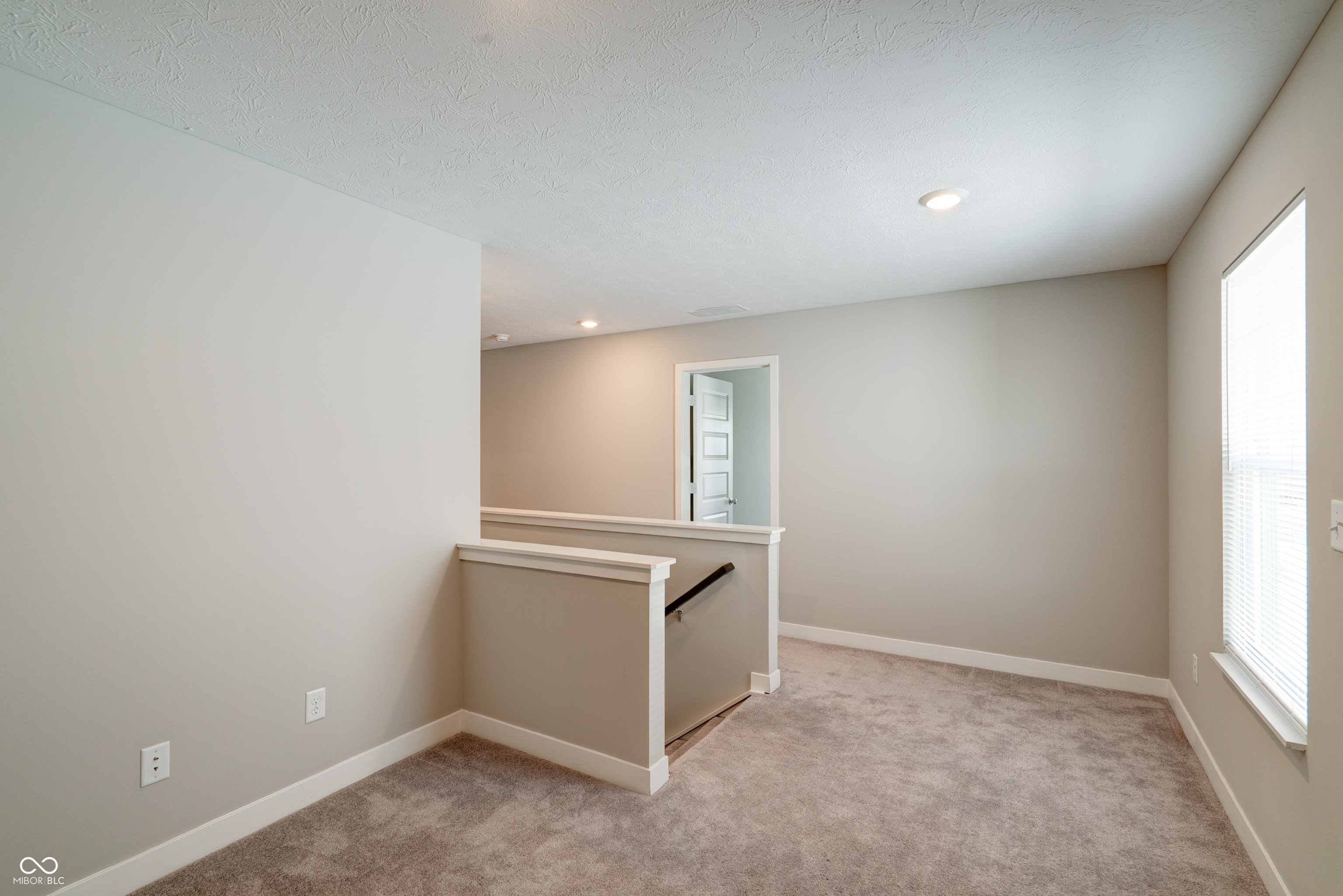 8626 Jeff Circle