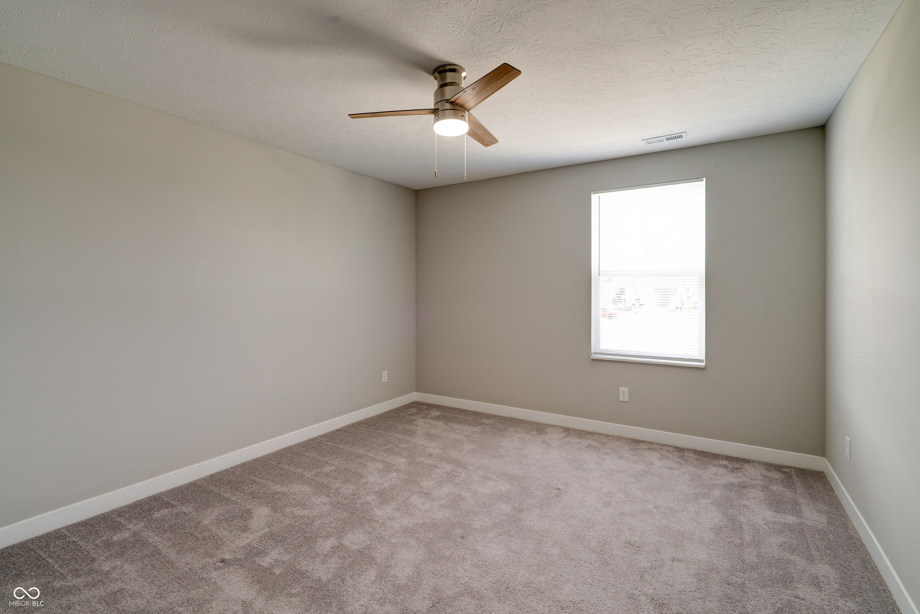 8626 Jeff Circle