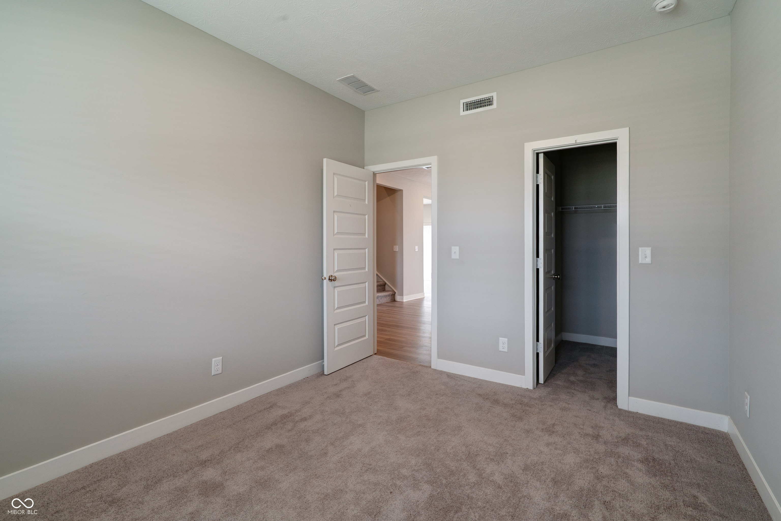 8626 Jeff Circle