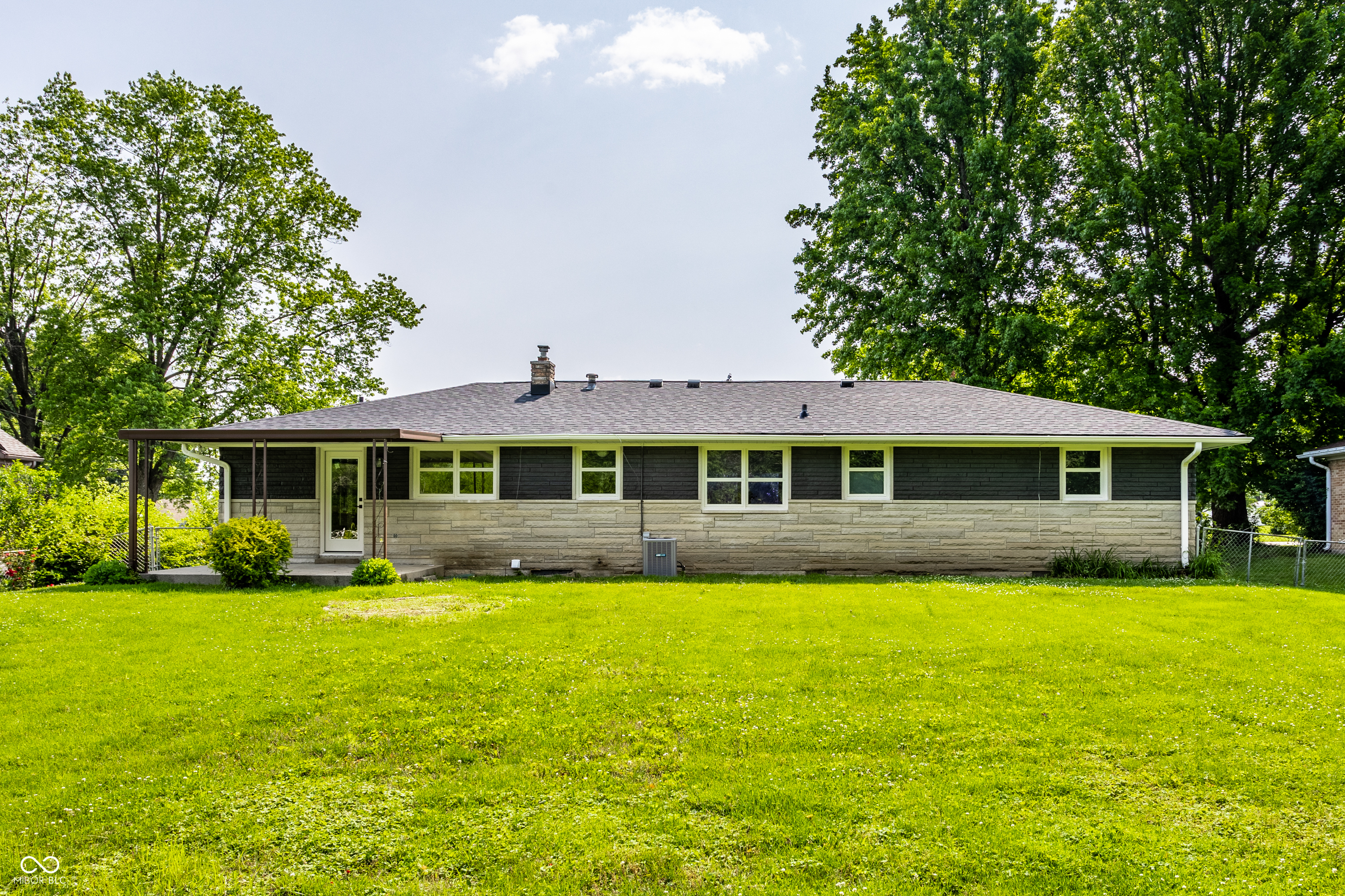 130 N High School Road