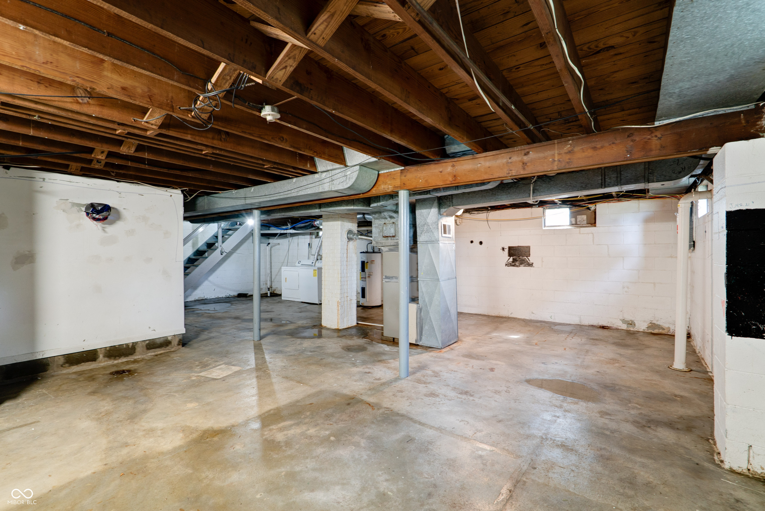 2289 S County Road 1050 E