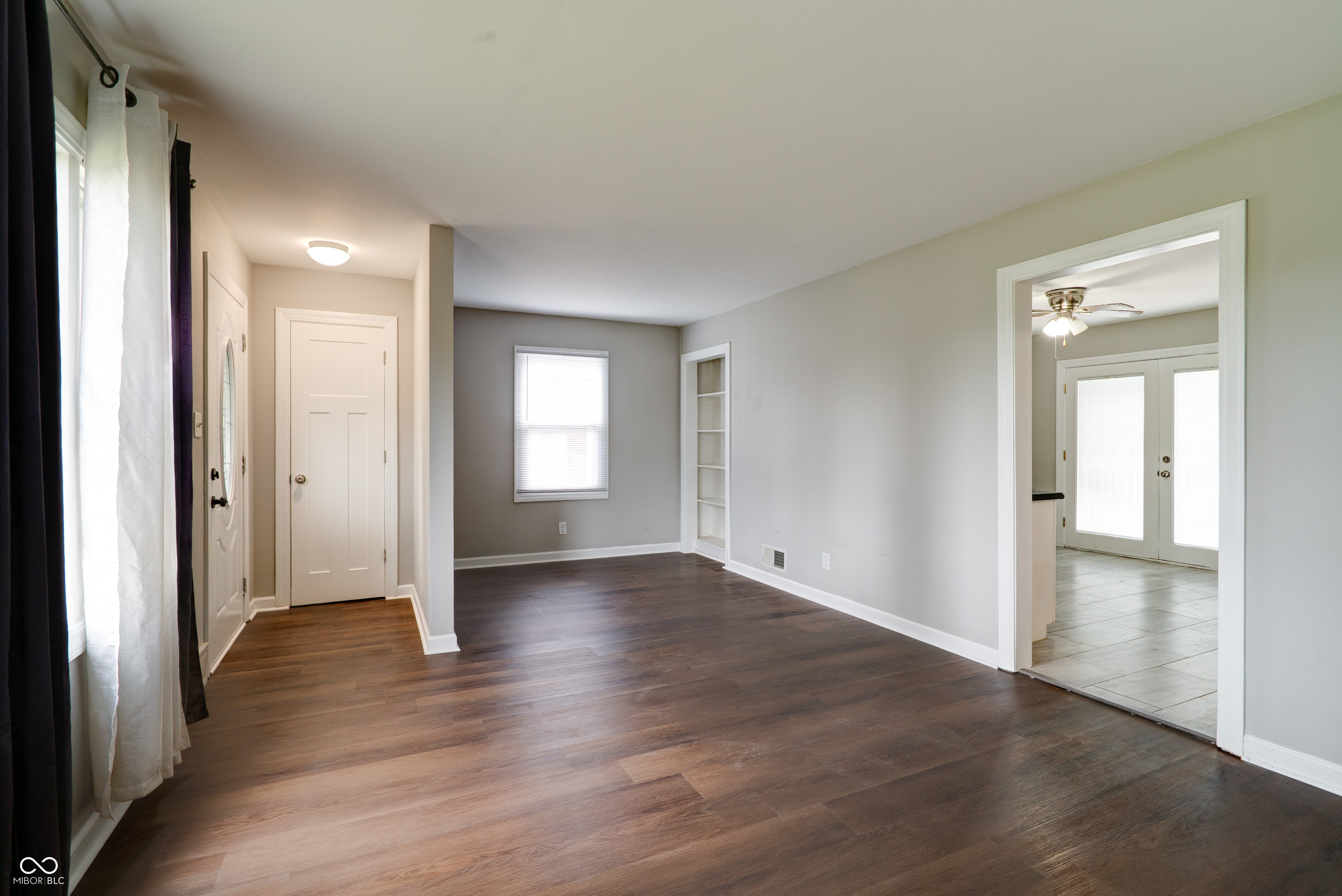 2289 S County Road 1050 E