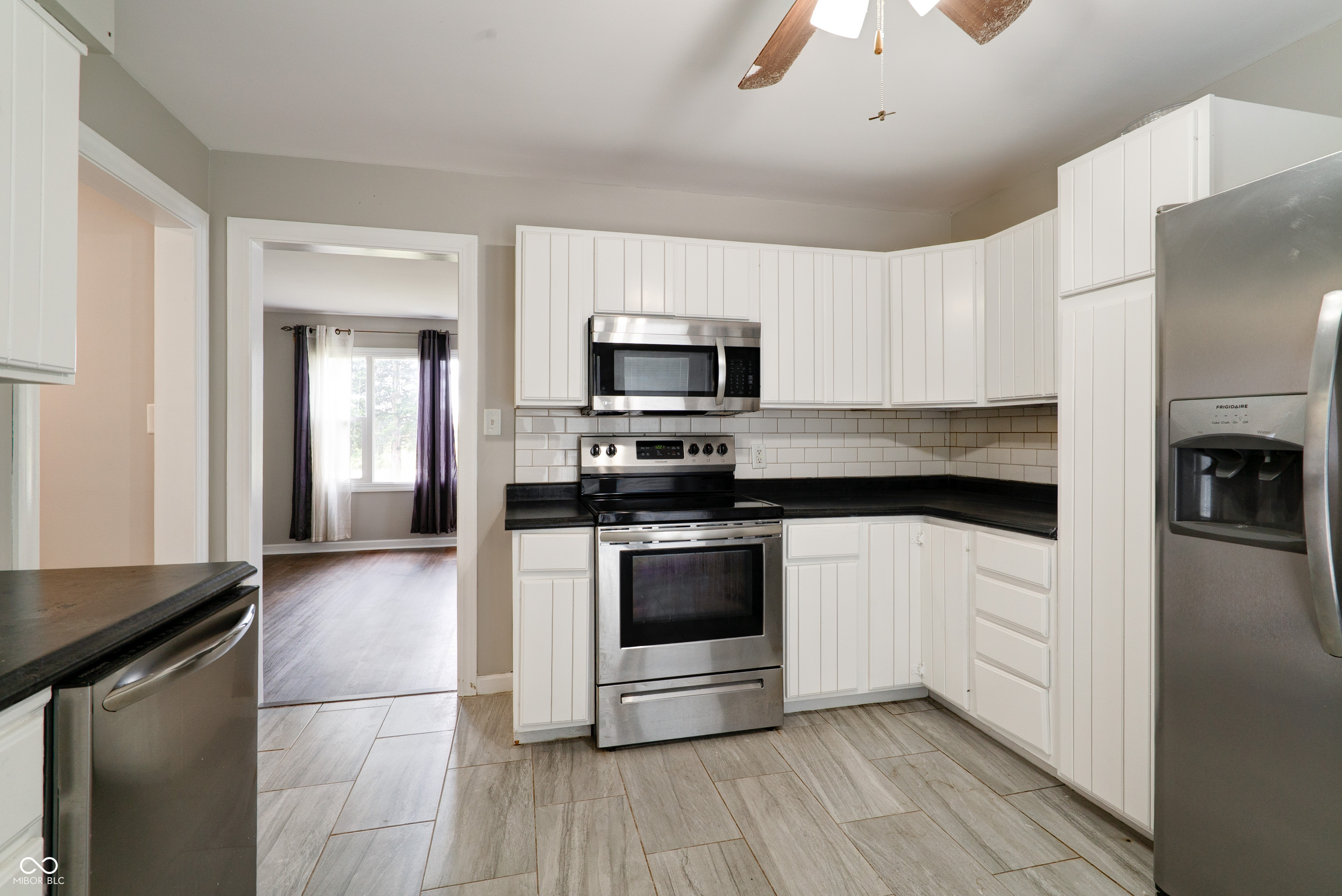 2289 S County Road 1050 E