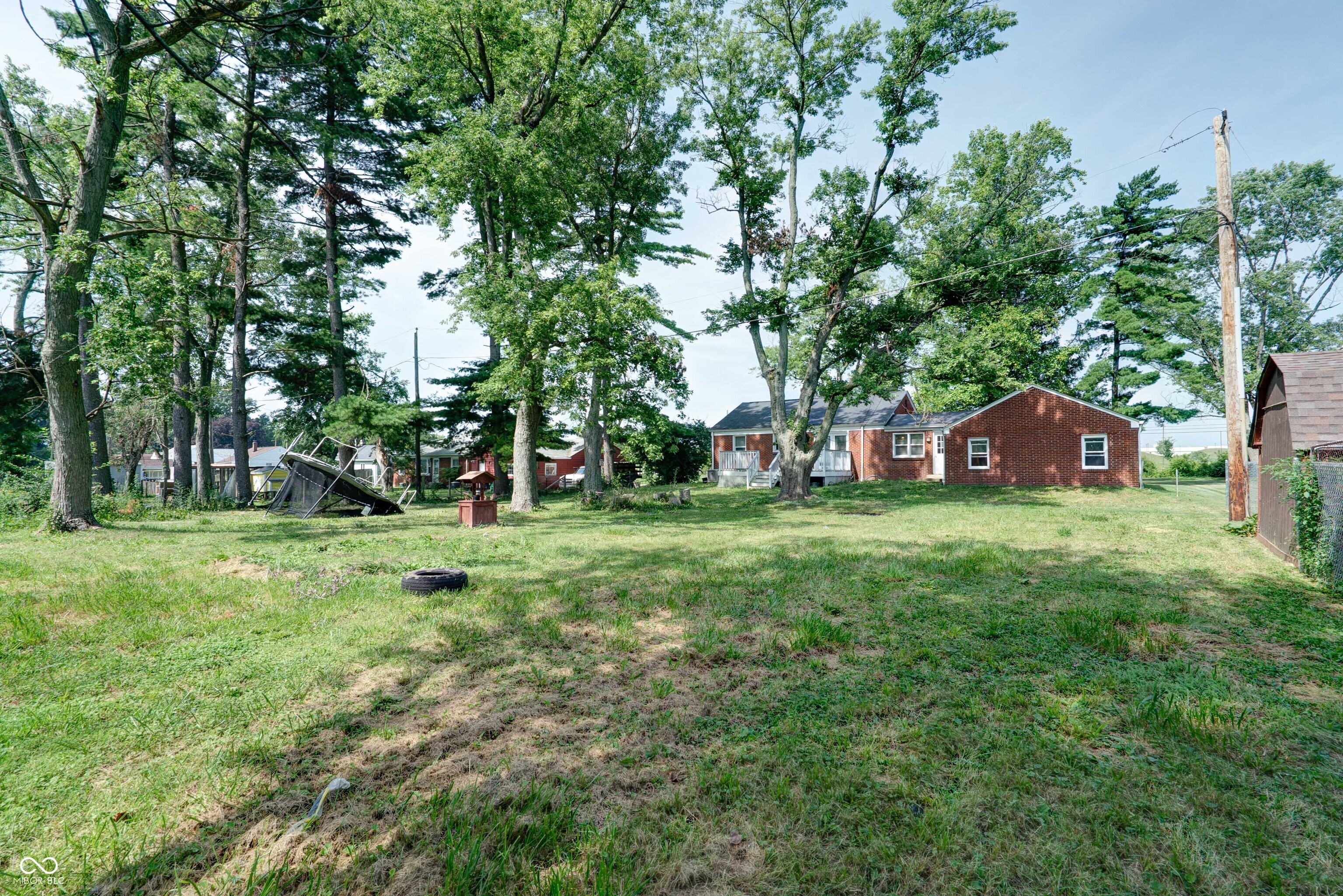 2289 S County Road 1050 E