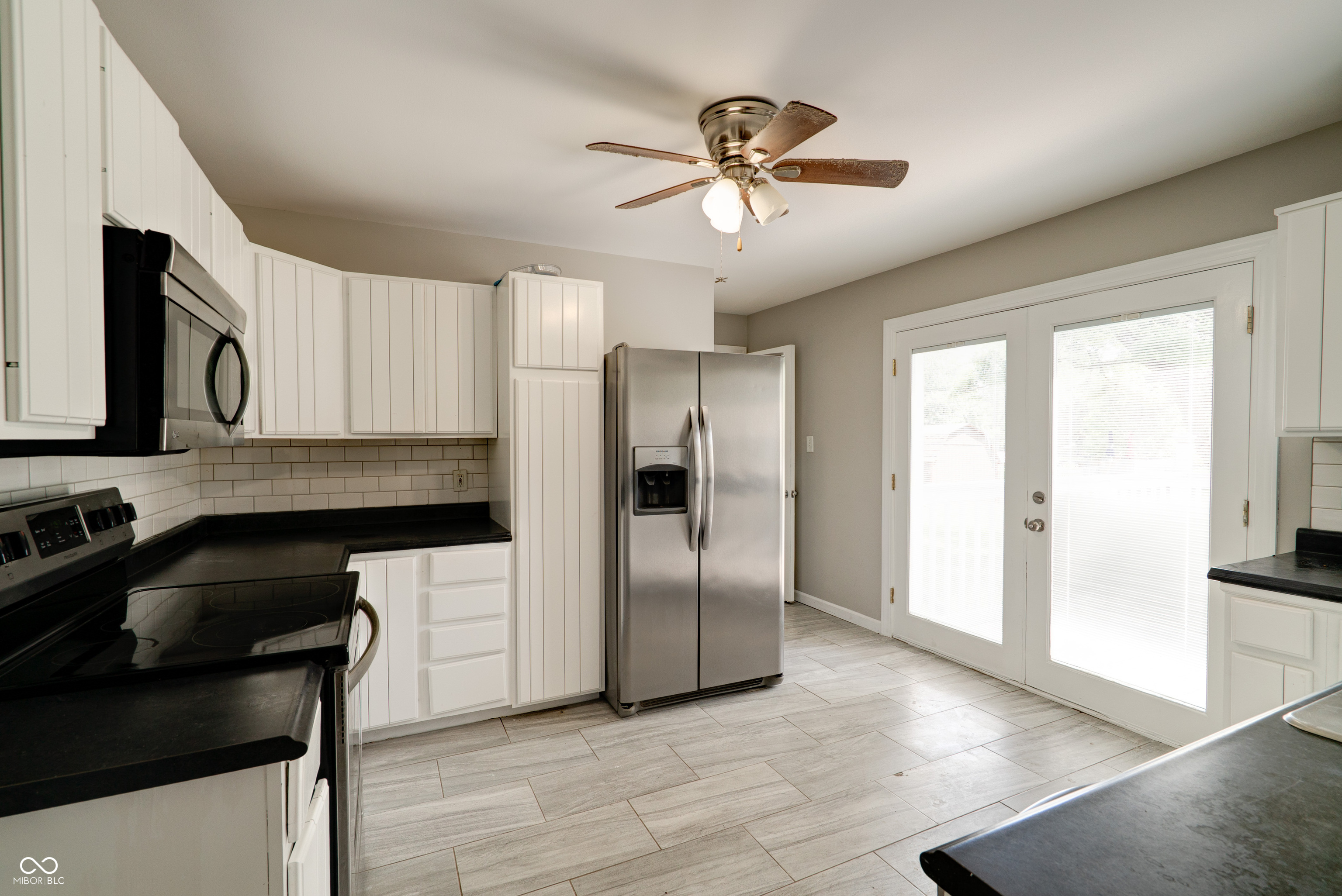2289 S County Road 1050 E
