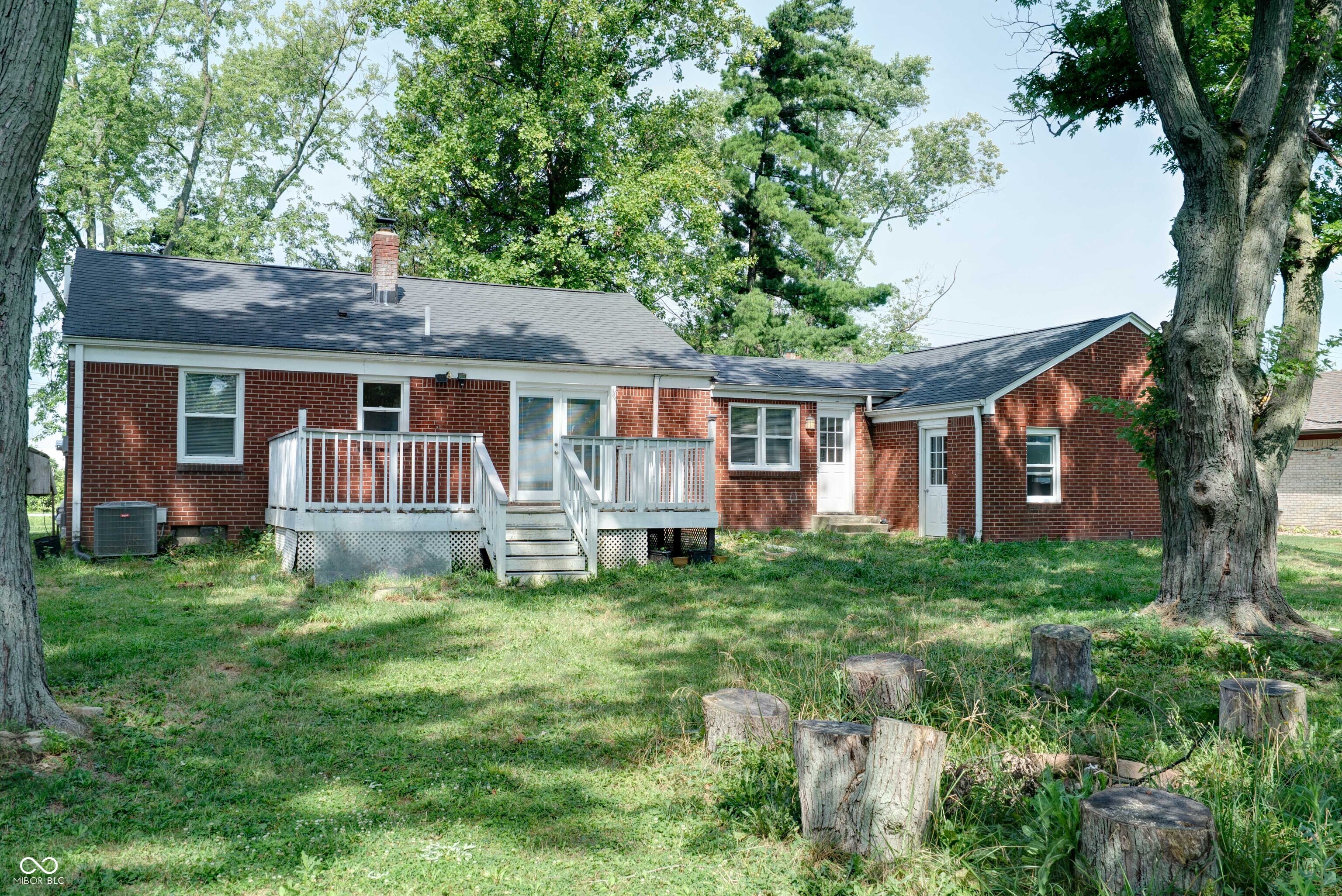 2289 S County Road 1050 E