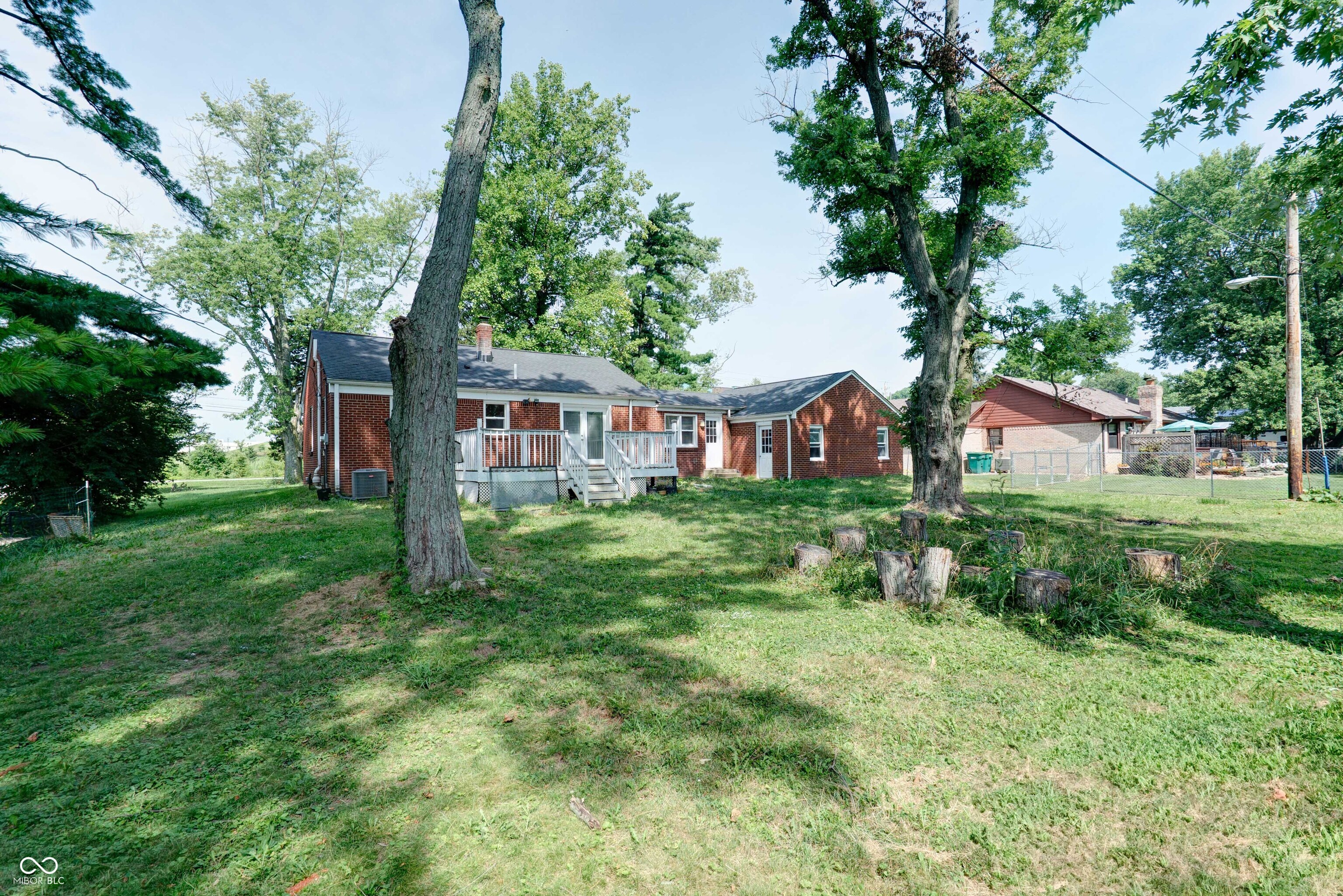 2289 S County Road 1050 E
