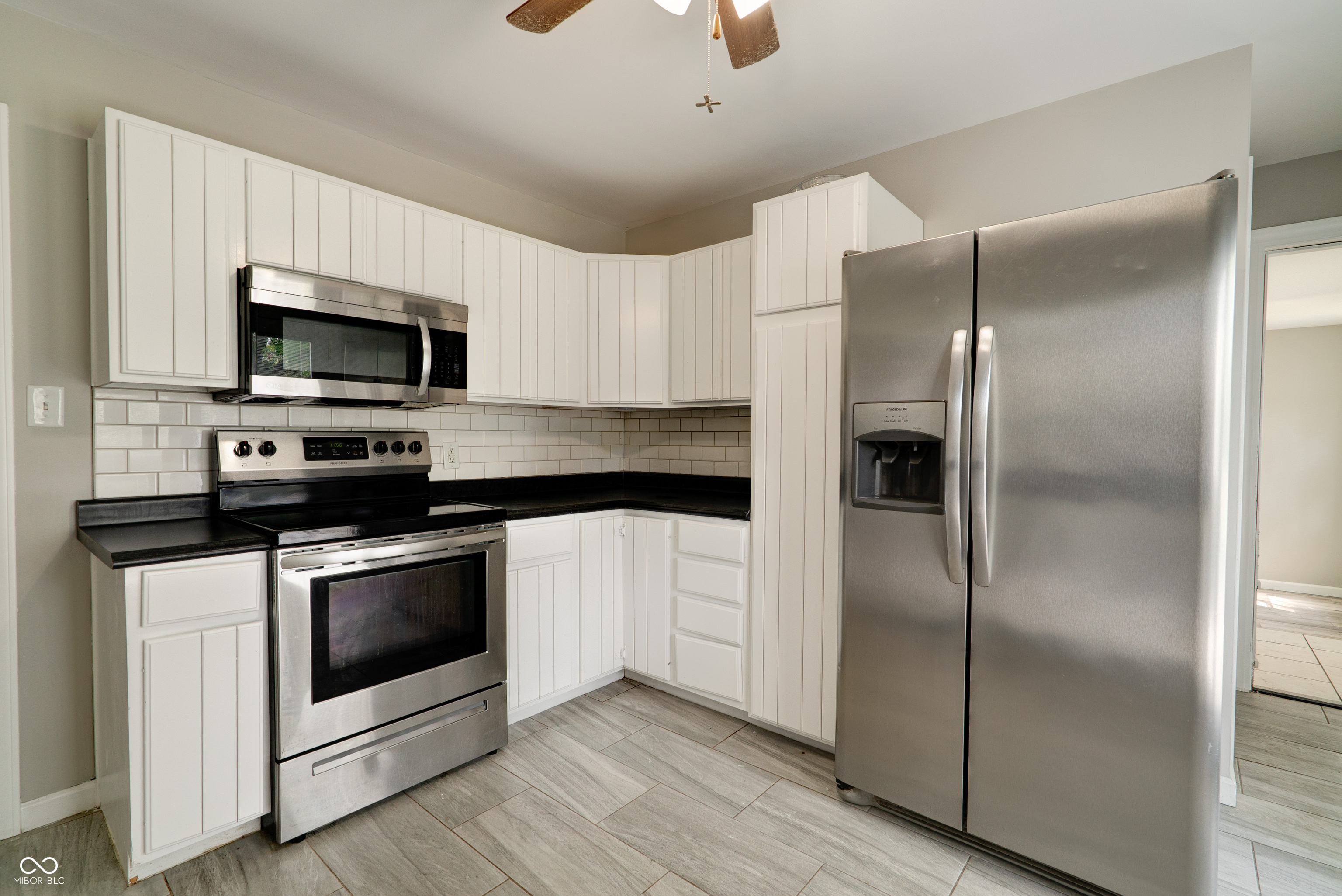2289 S County Road 1050 E