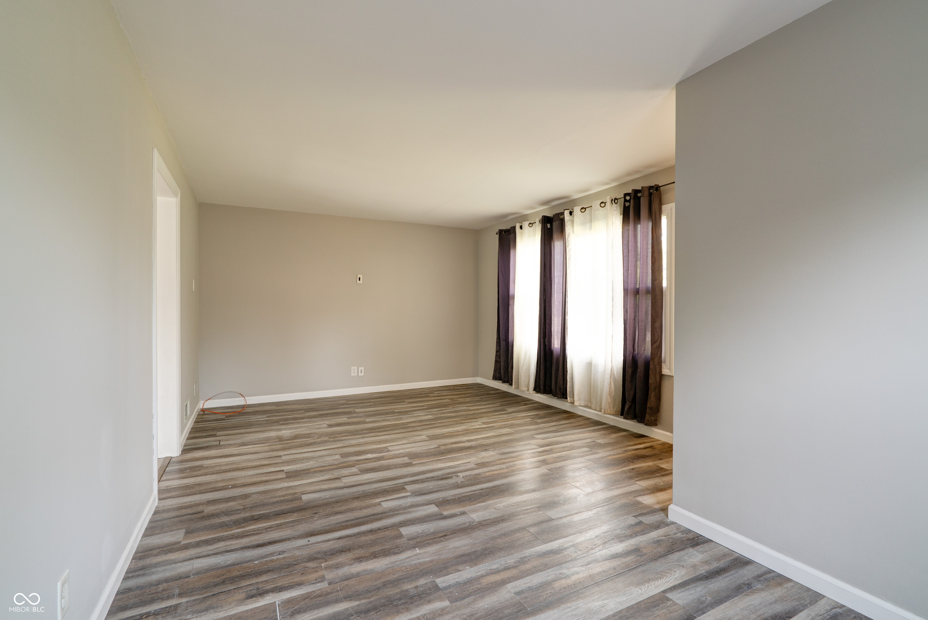 2289 S County Road 1050 E