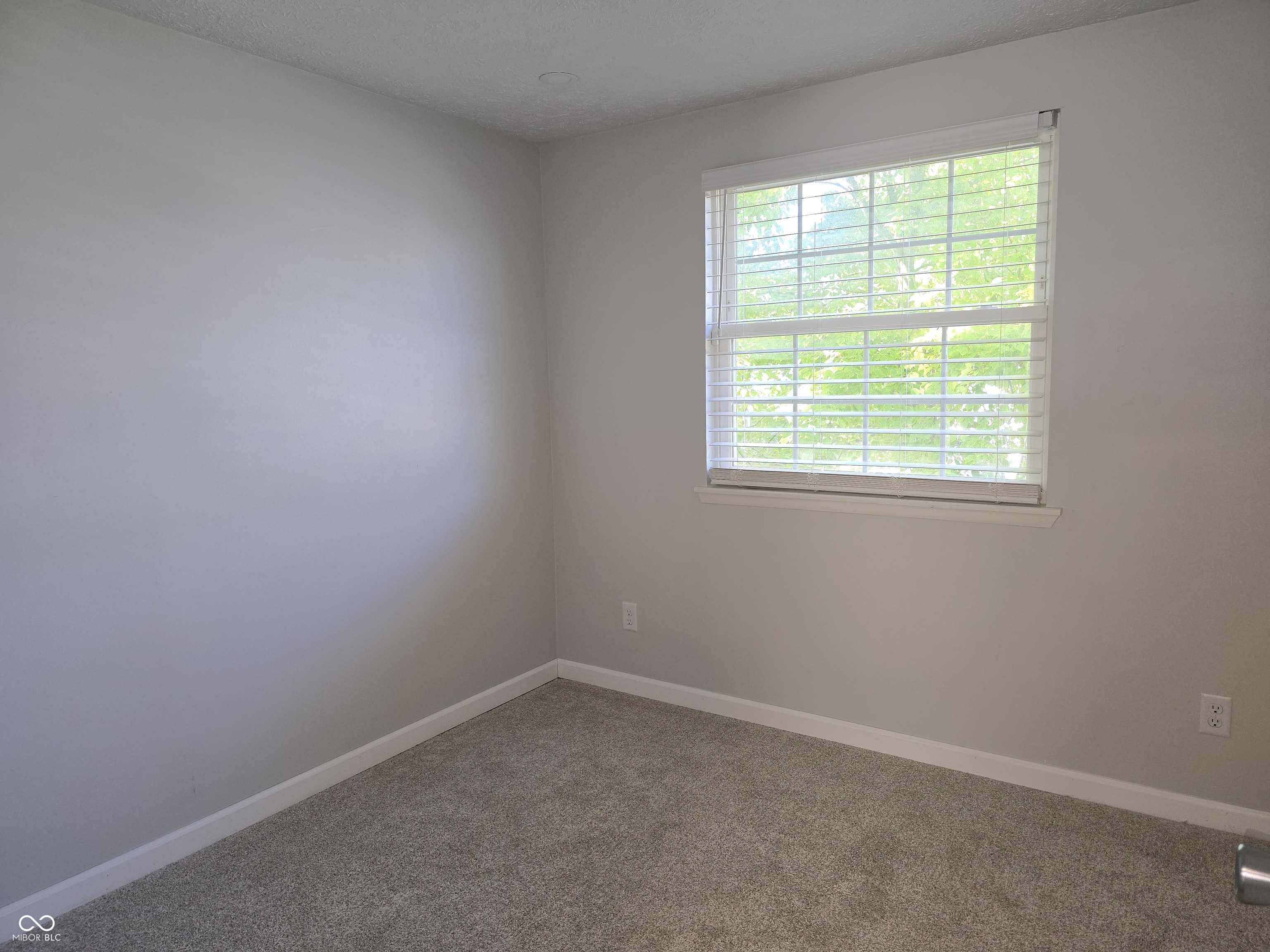 1127 Ridgepointe Drive