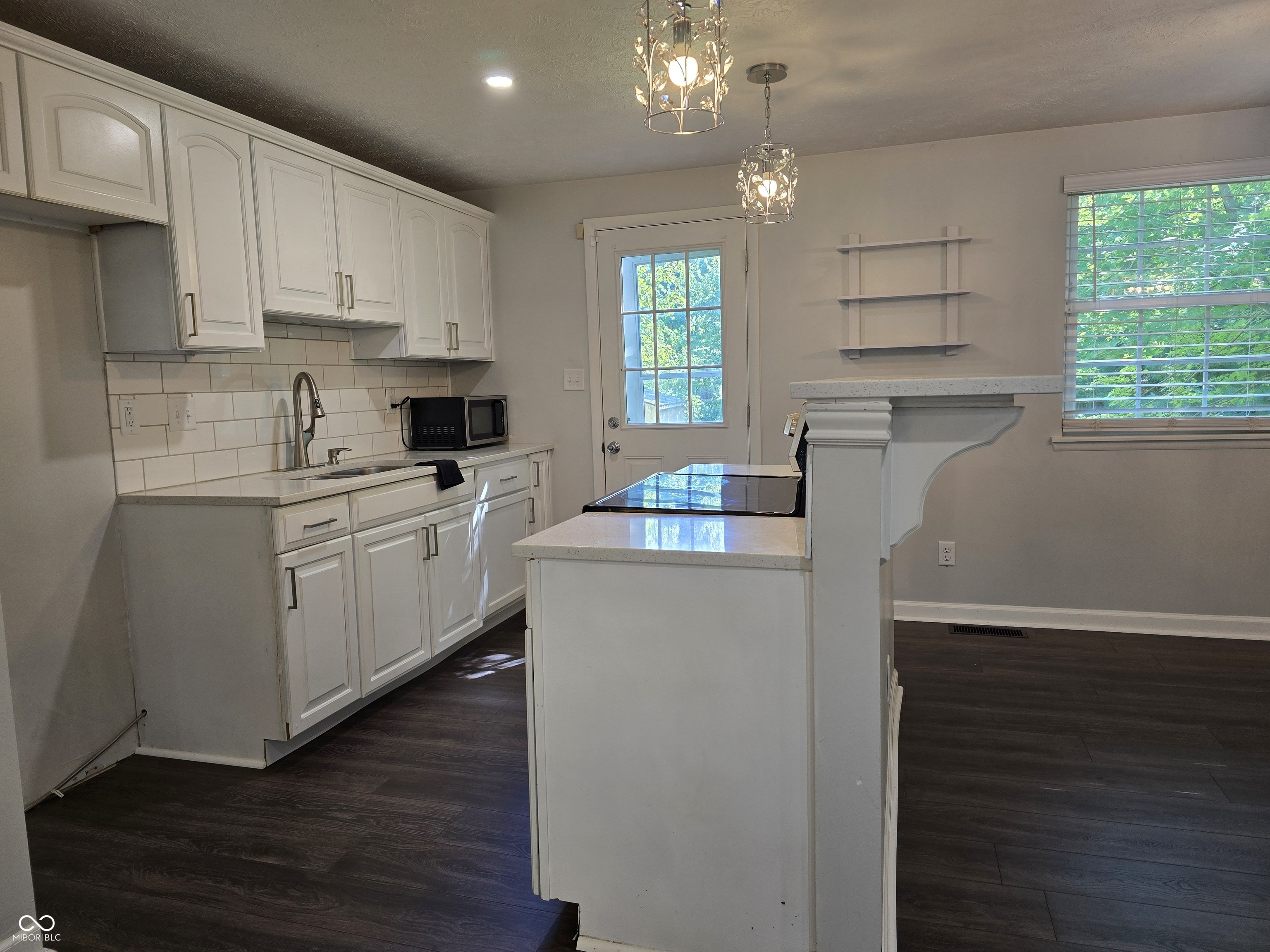 1127 Ridgepointe Drive