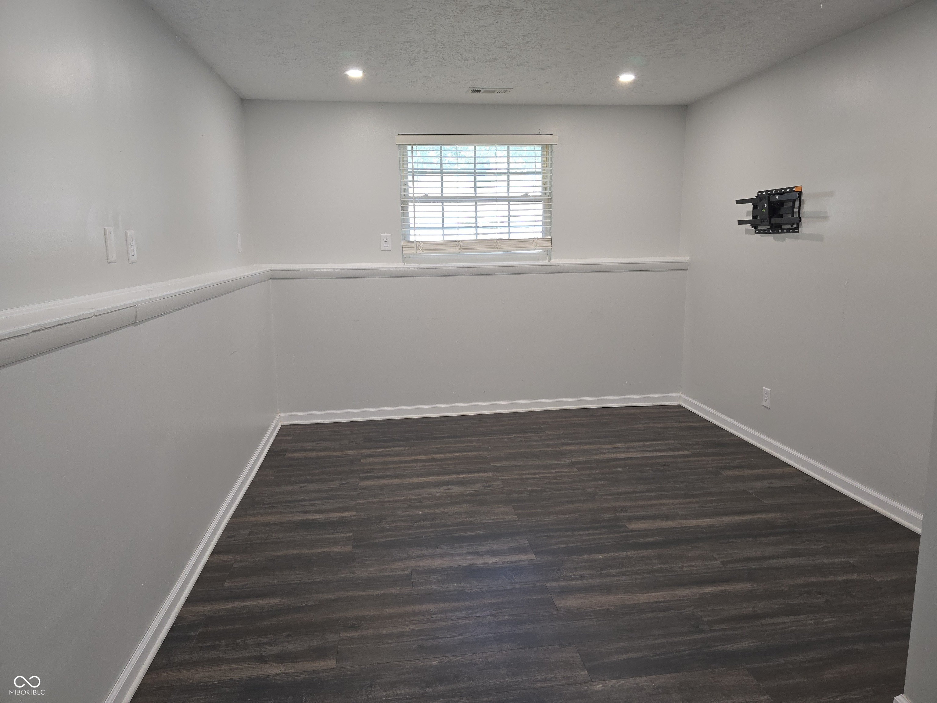 1127 Ridgepointe Drive