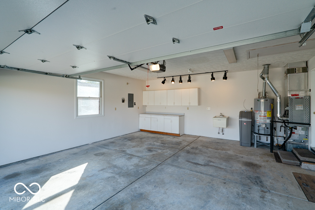 1031 Woodridge