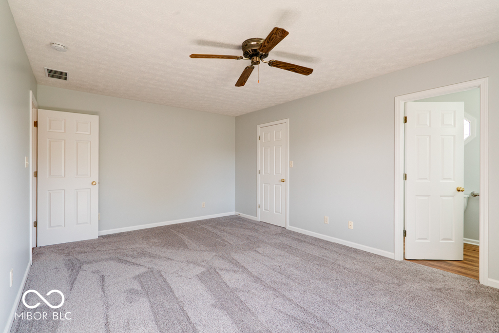 1031 Woodridge