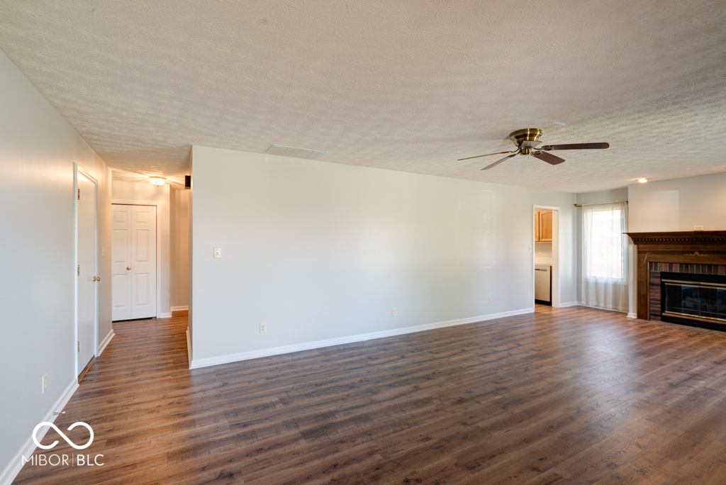 1031 Woodridge