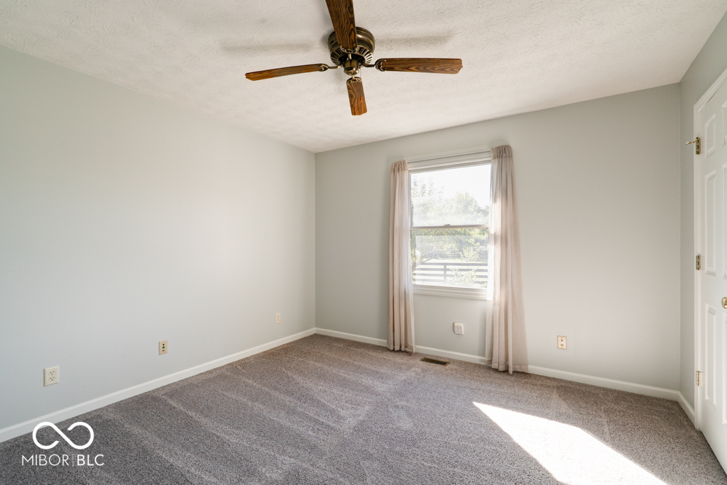 1031 Woodridge