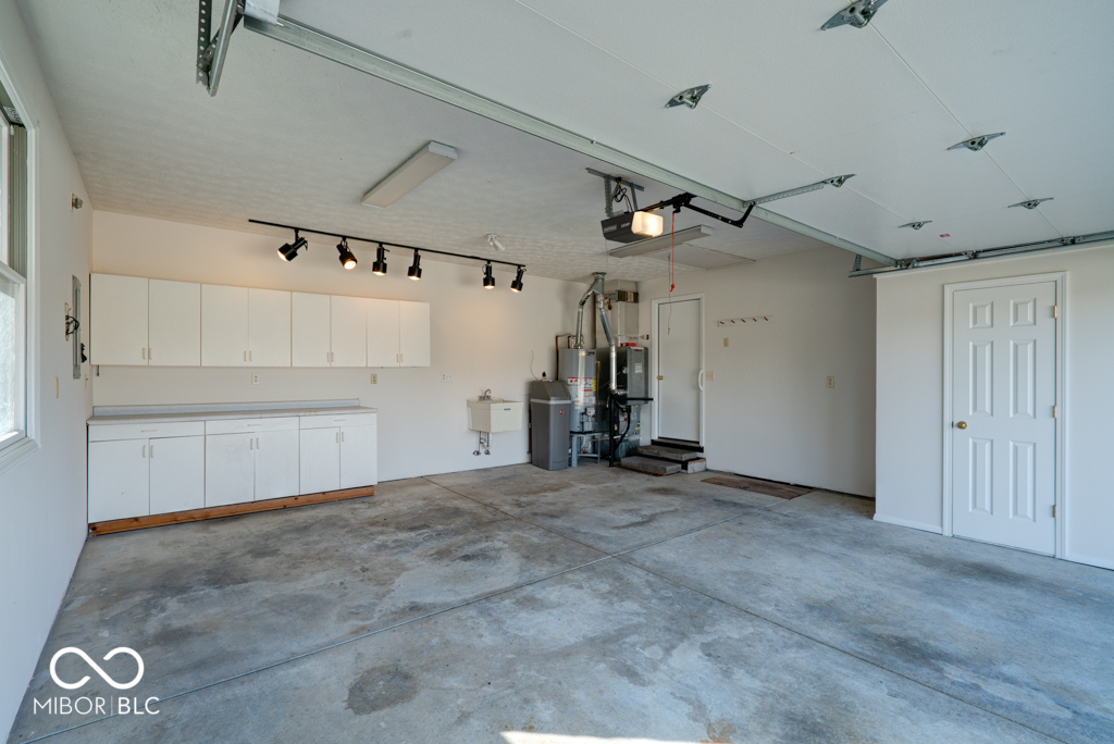 1031 Woodridge