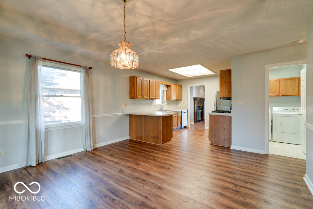 1031 Woodridge