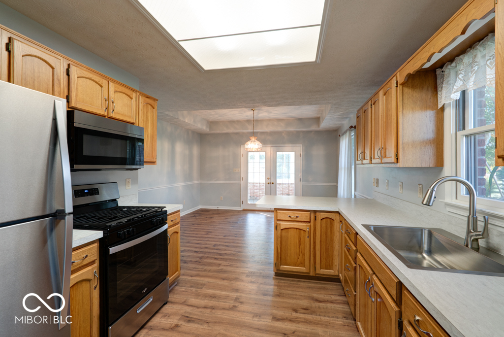 1031 Woodridge