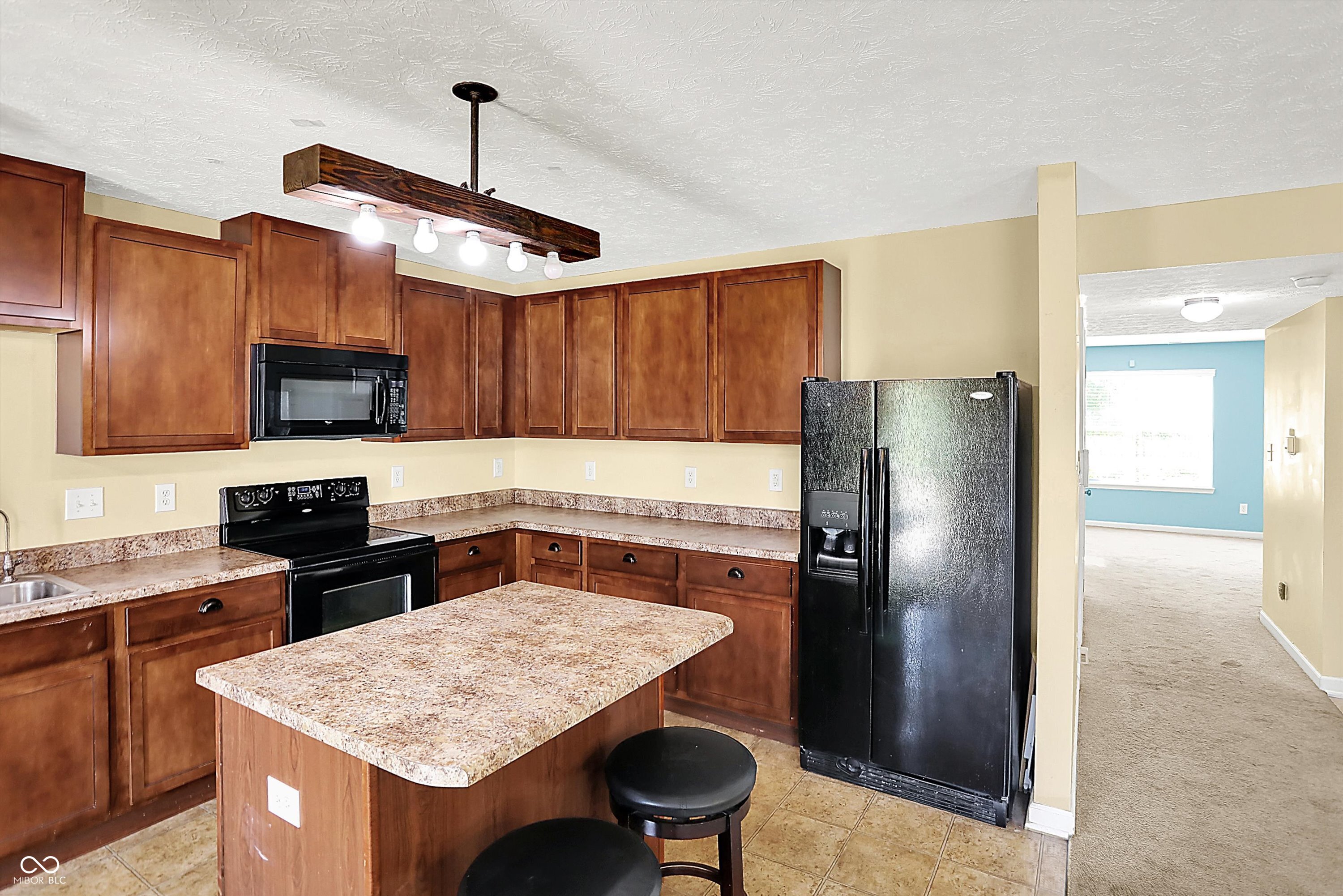 1285 Northcliffe Drive