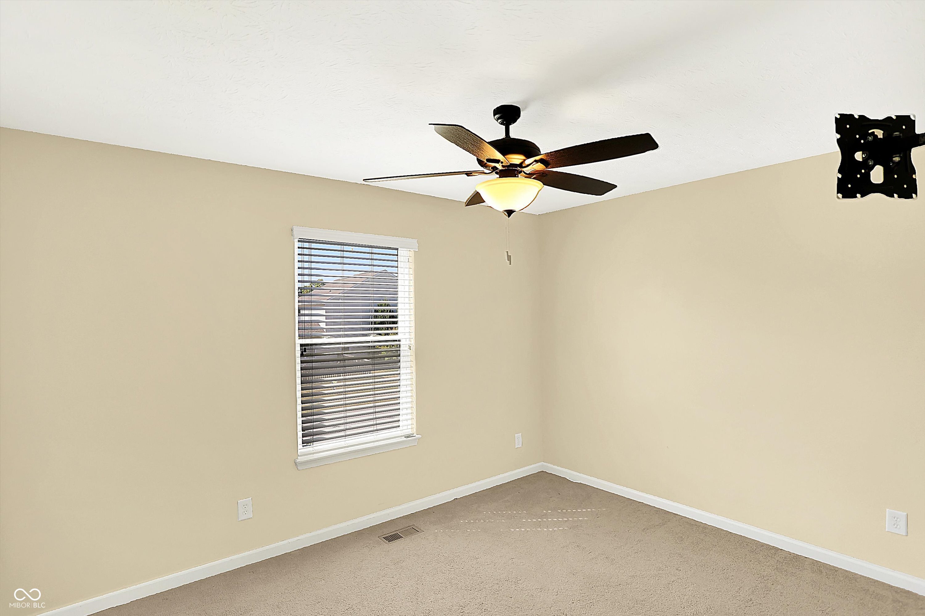 1285 Northcliffe Drive