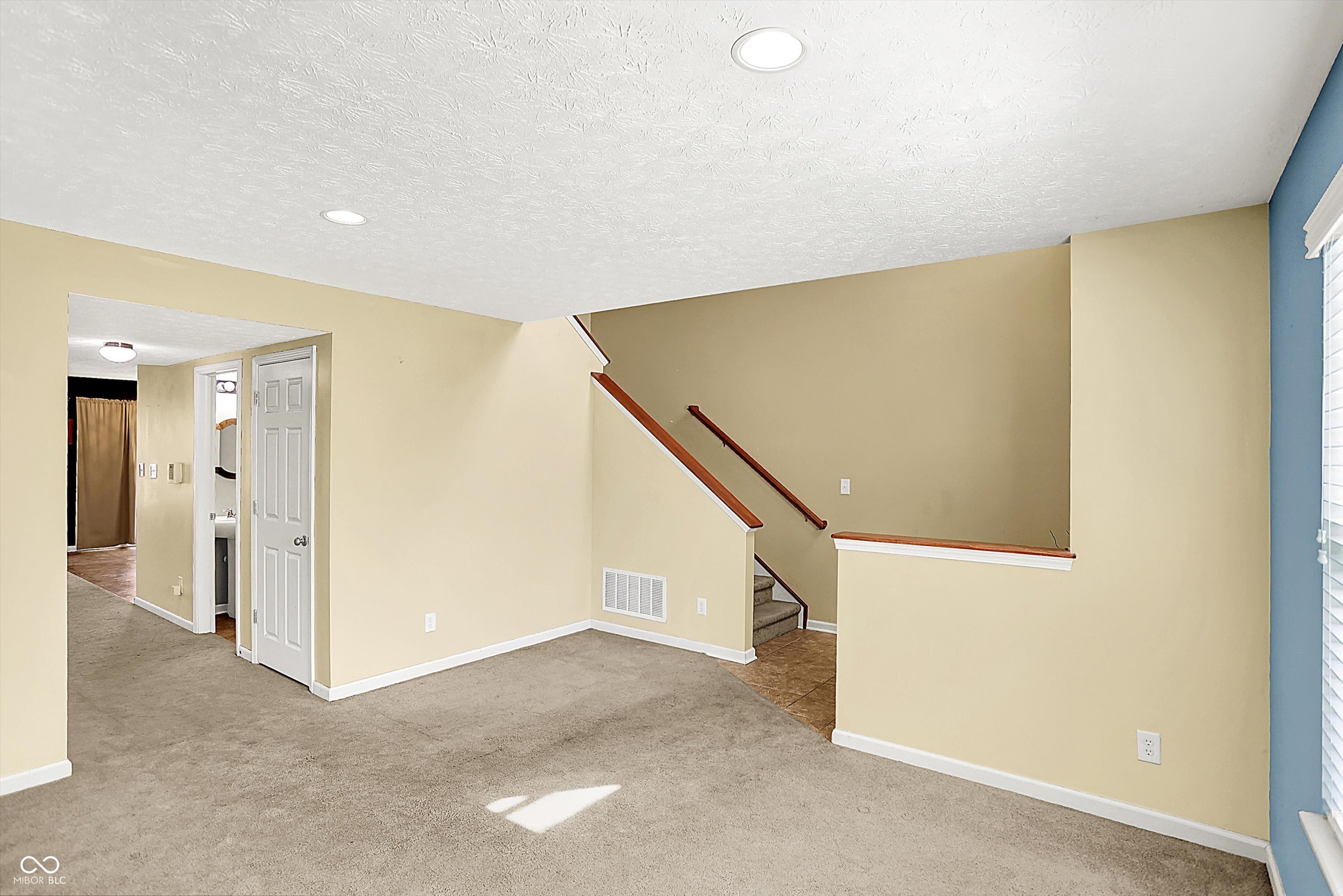 1285 Northcliffe Drive